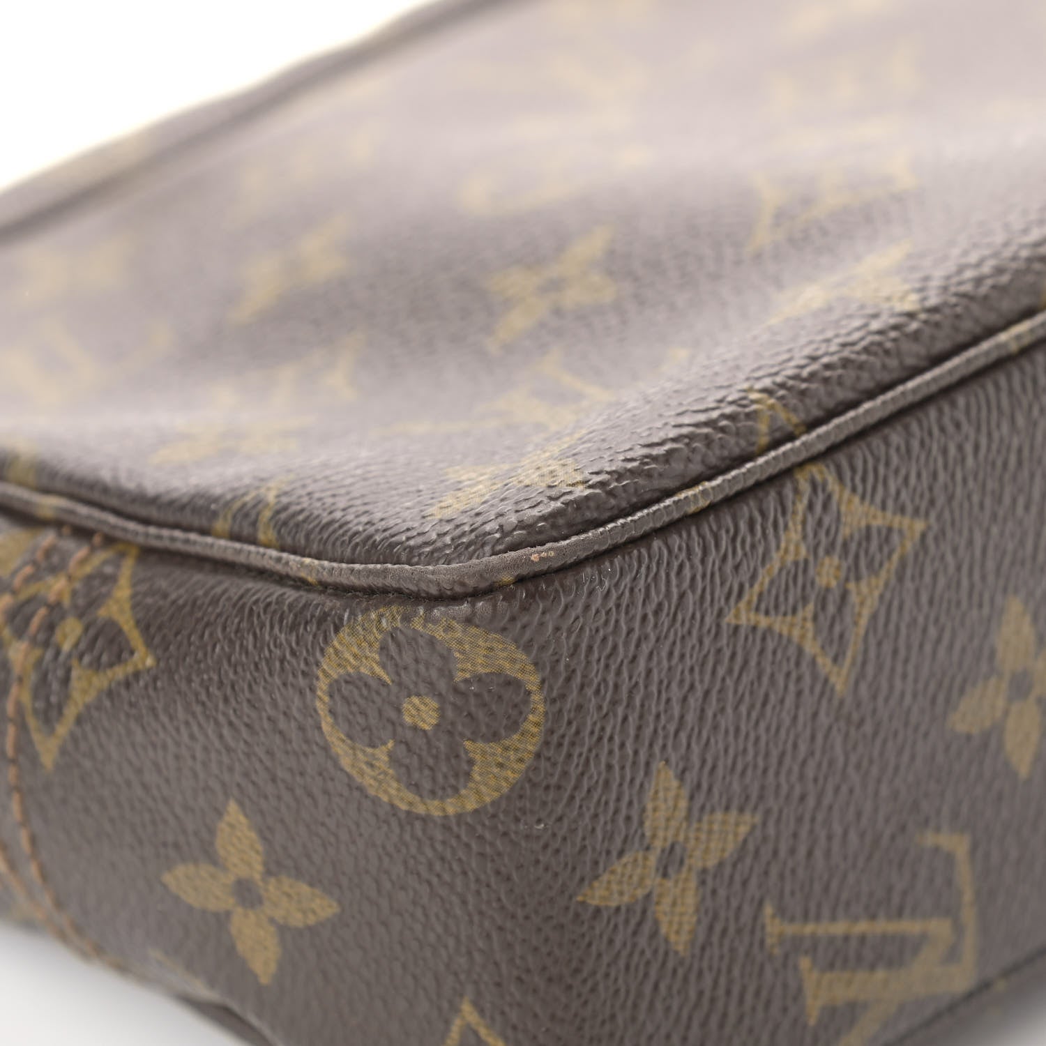 Louis Vuitton Monogram Trousse Toilette 23 9 of 15