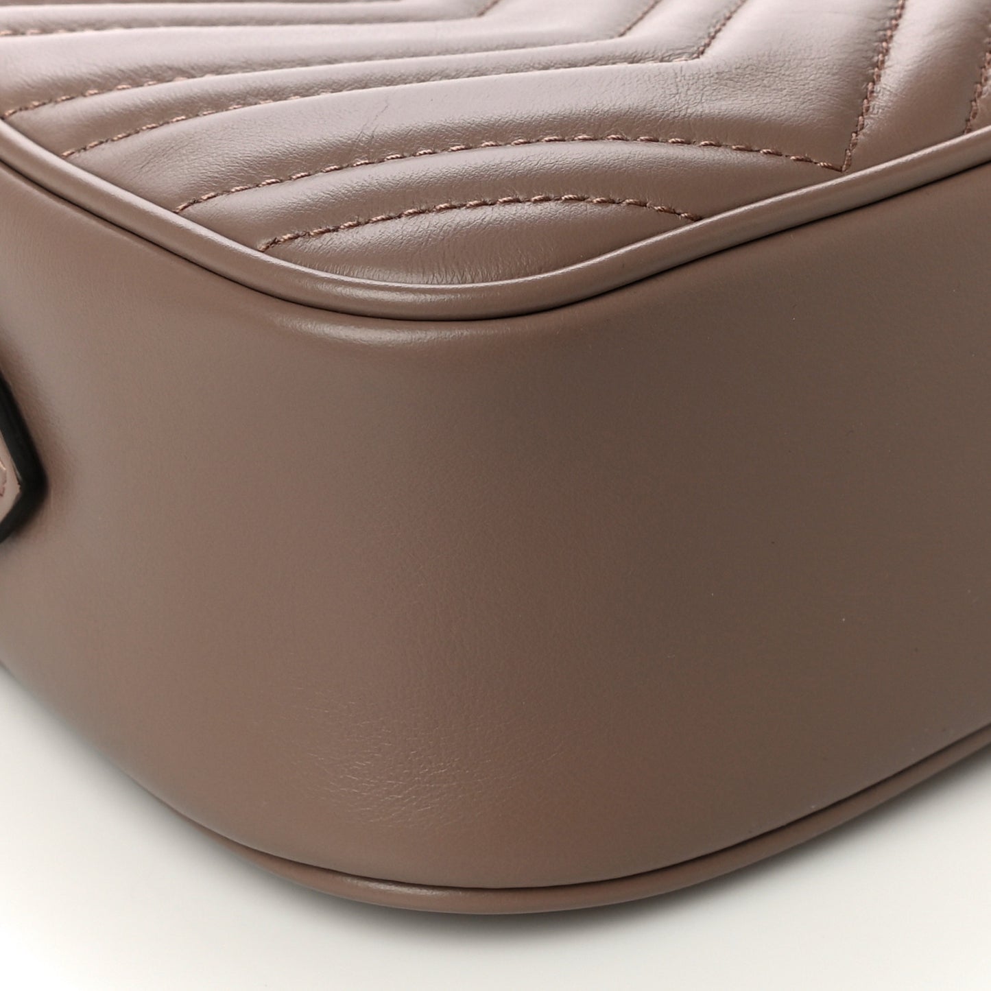 Calfskin Matelasse Small GG Marmont Chain Shoulder Bag Porcelain Rose