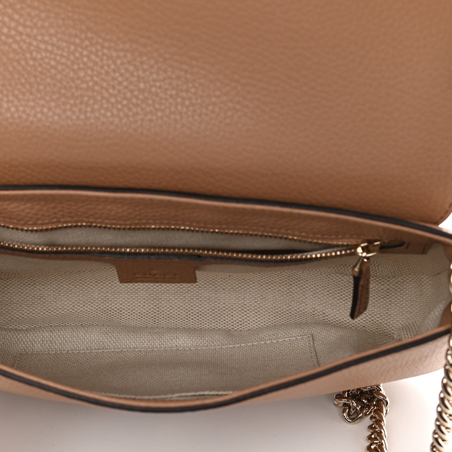 Gucci Pebbled Calfskin Medium Soho Flap Crossbody Camelia 5 of 9
