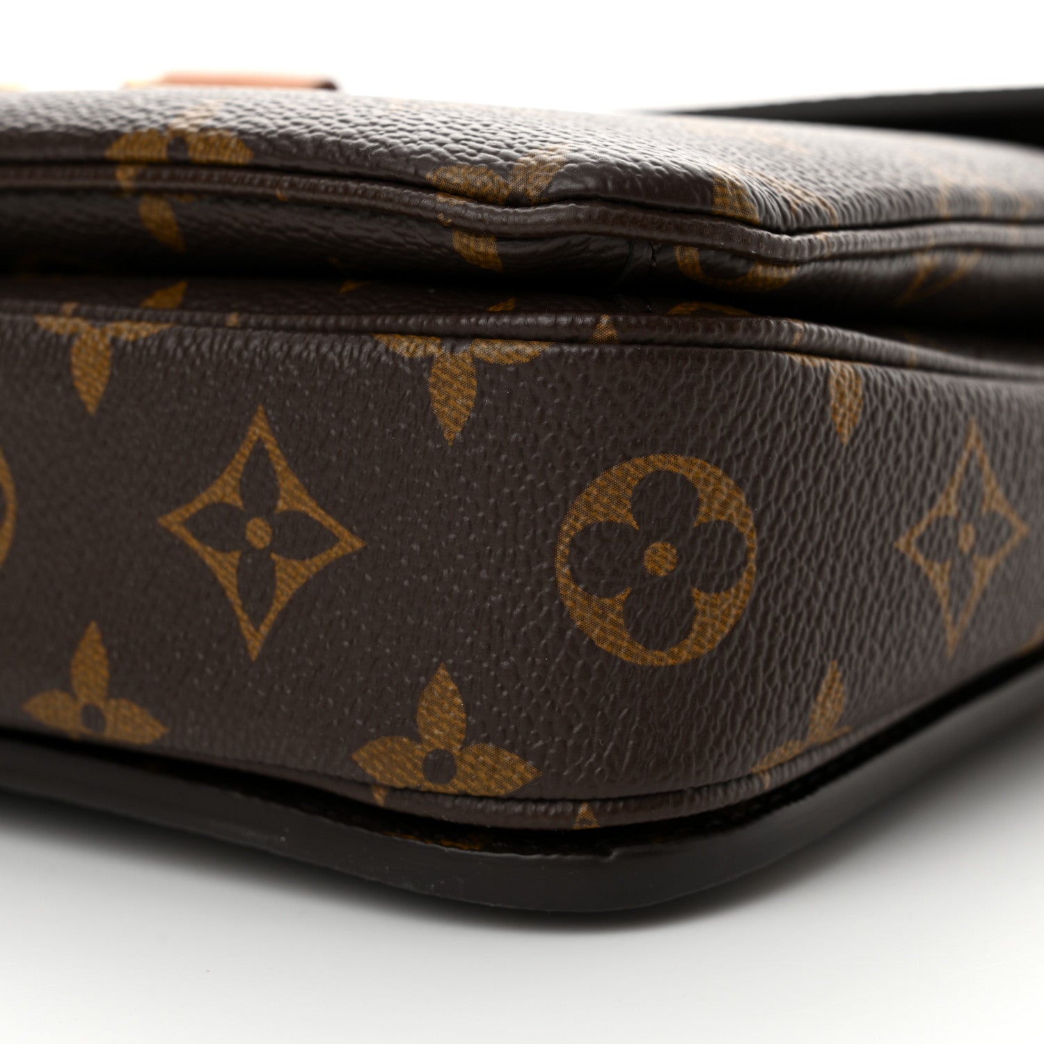 Louis Vuitton Monogram Pochette Metis 9 of 13