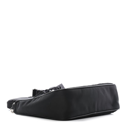 Prada Nylon Re-Edition 2005 Shoulder Bag Black 4 of 10