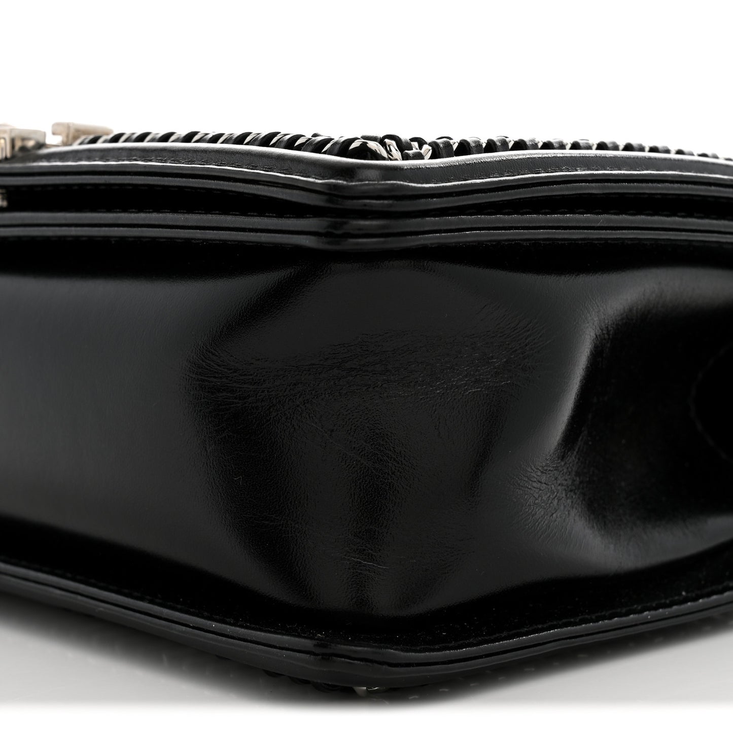 Glazed Calfskin Quilted Medium Chain Around Boy Flap Black