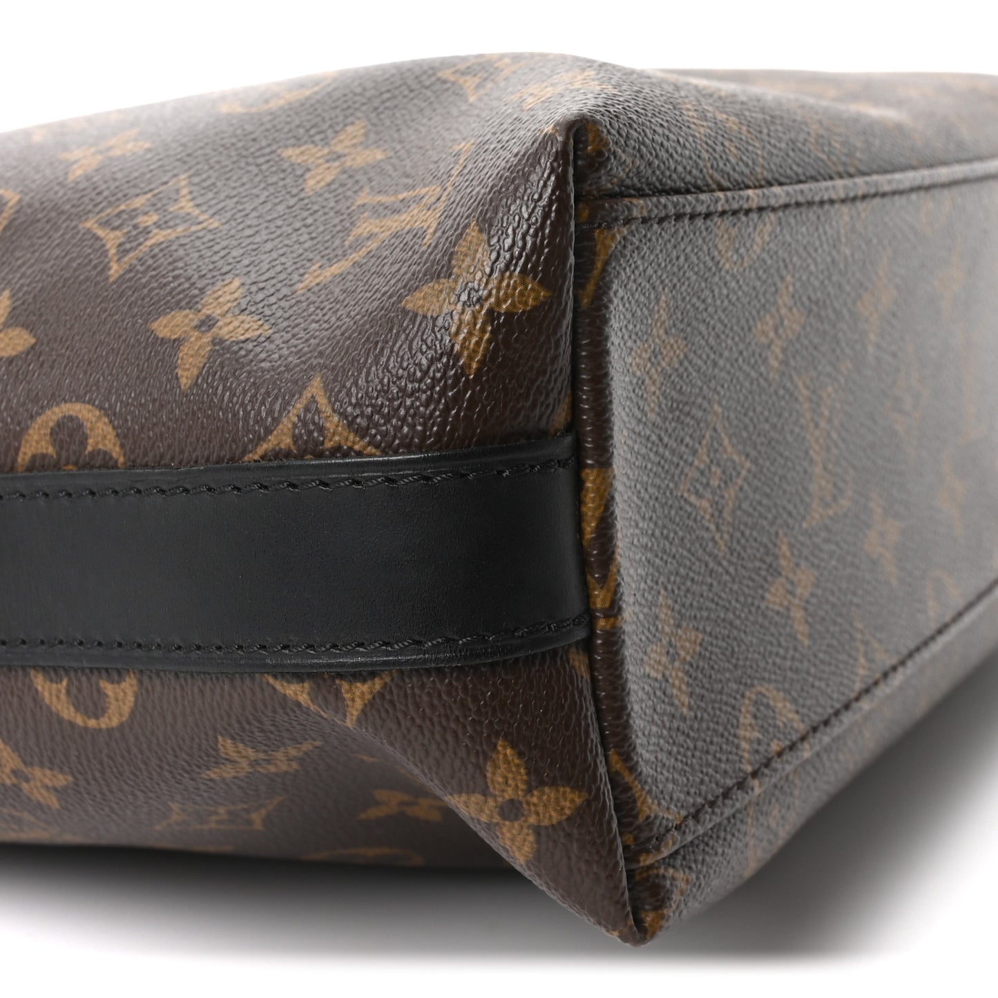 Monogram Macassar Davis