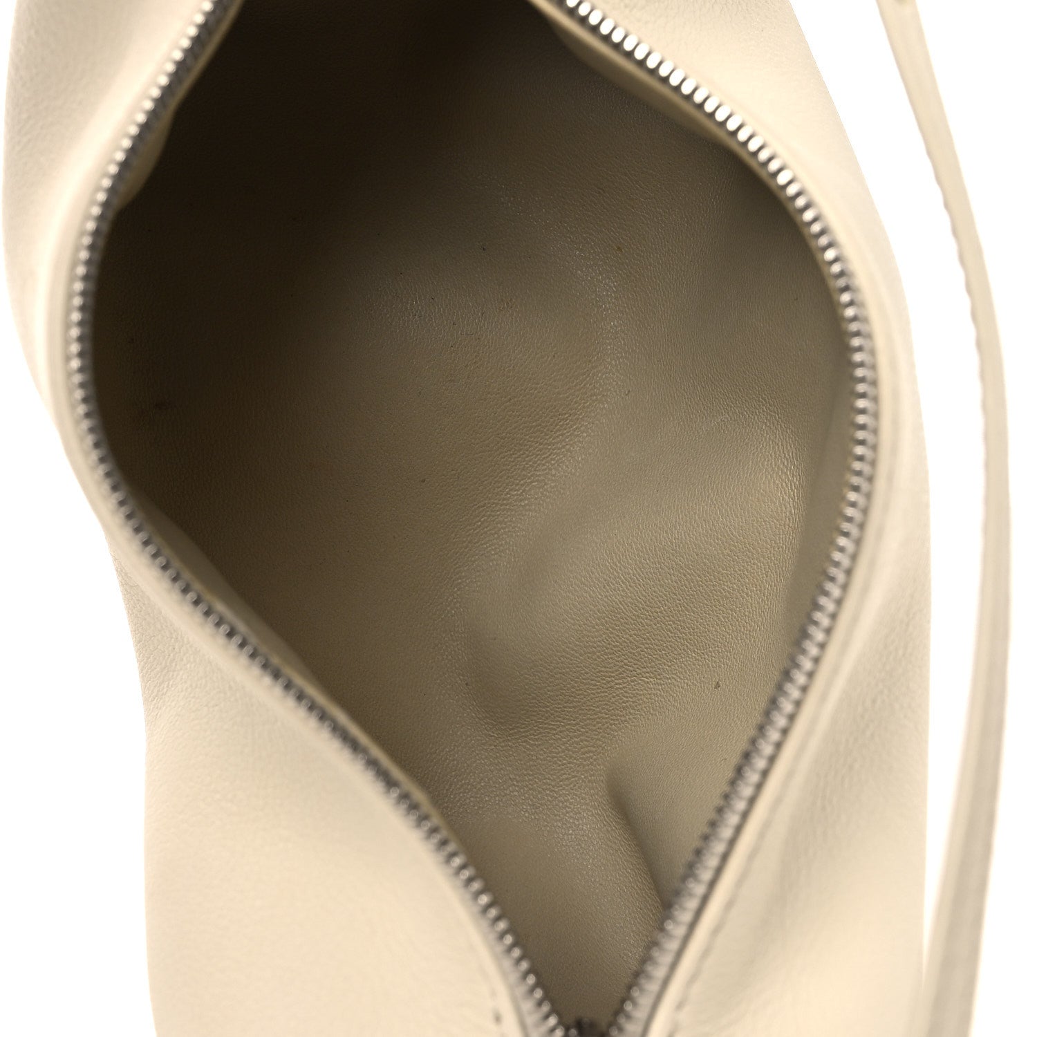 The Row Grained Calfskin 90's Bag Ivory 5 of 13