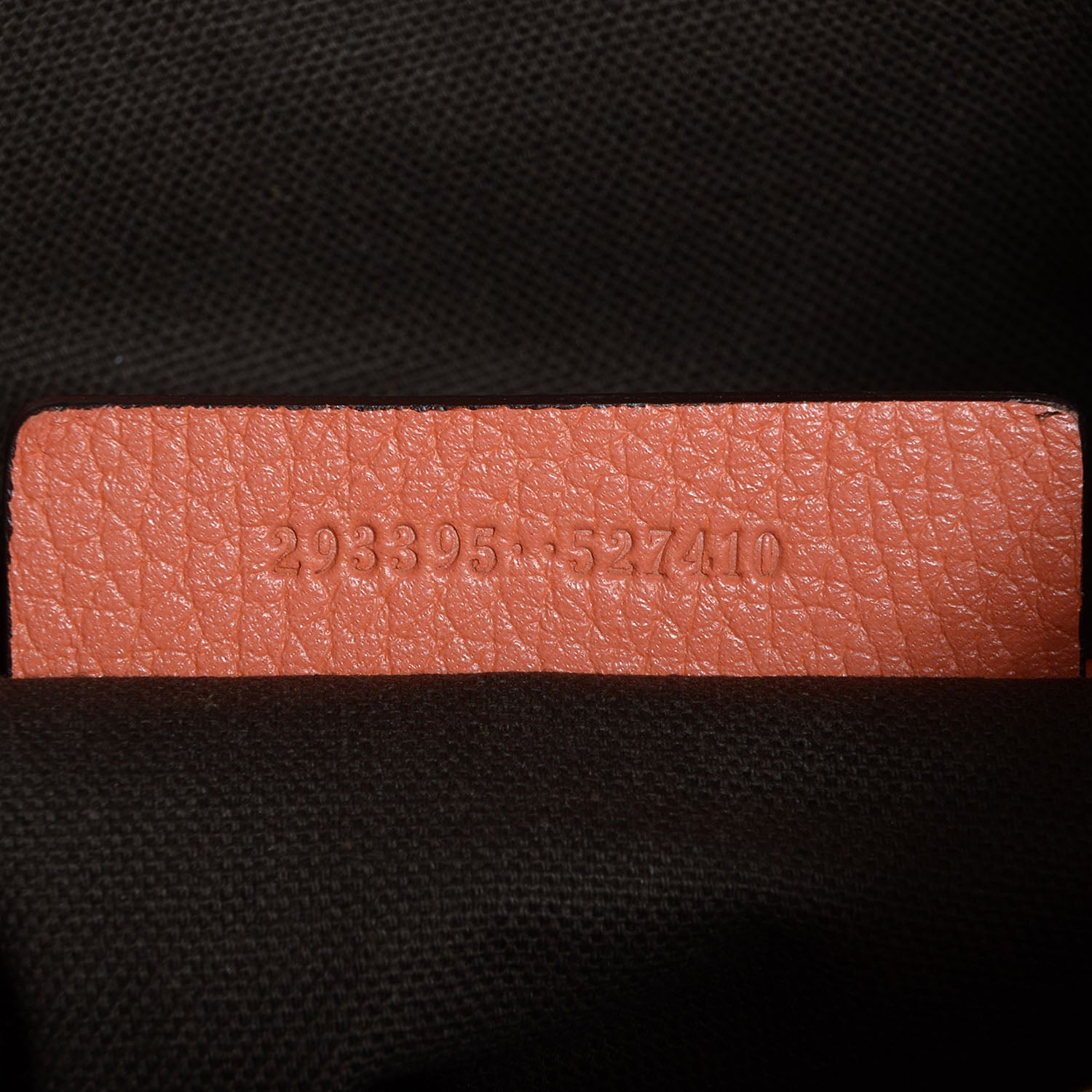 Alexander McQueen Grainy Calfskin Padlock Skull Clutch Coral 7 of 8
