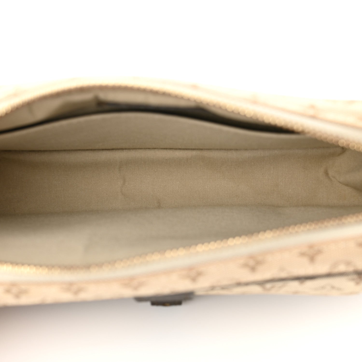 Louis Vuitton Mini Monogram Juliette Light Khaki 5 of 15