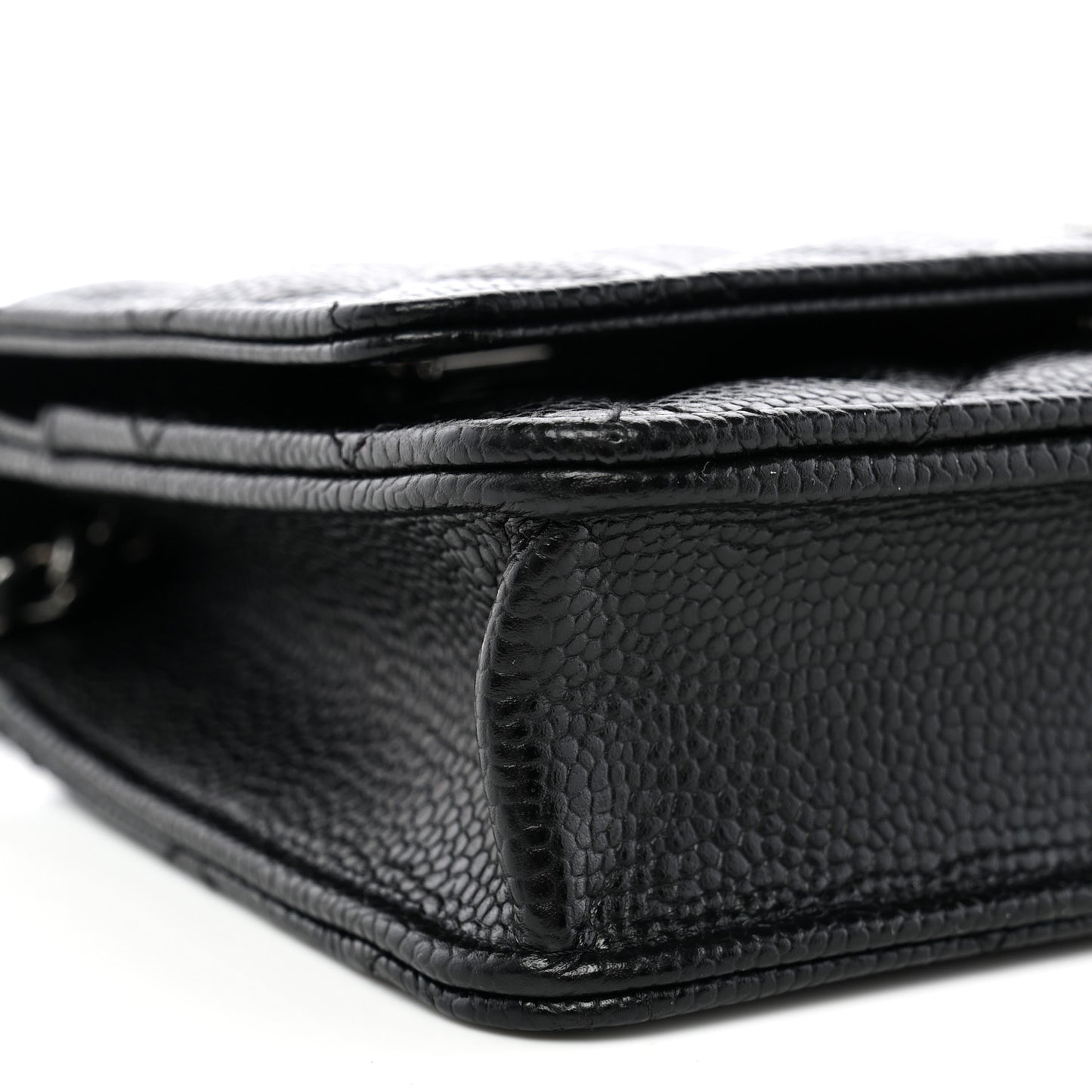 Caviar Quilted Wallet on Chain WOC Black