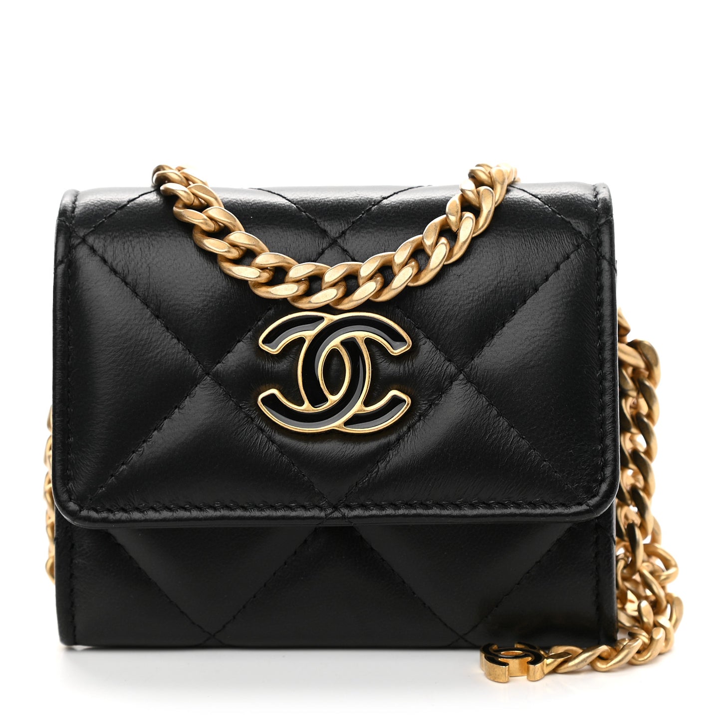 Lambskin Enamel Quilted Pending CC Card Holder On Chain Black