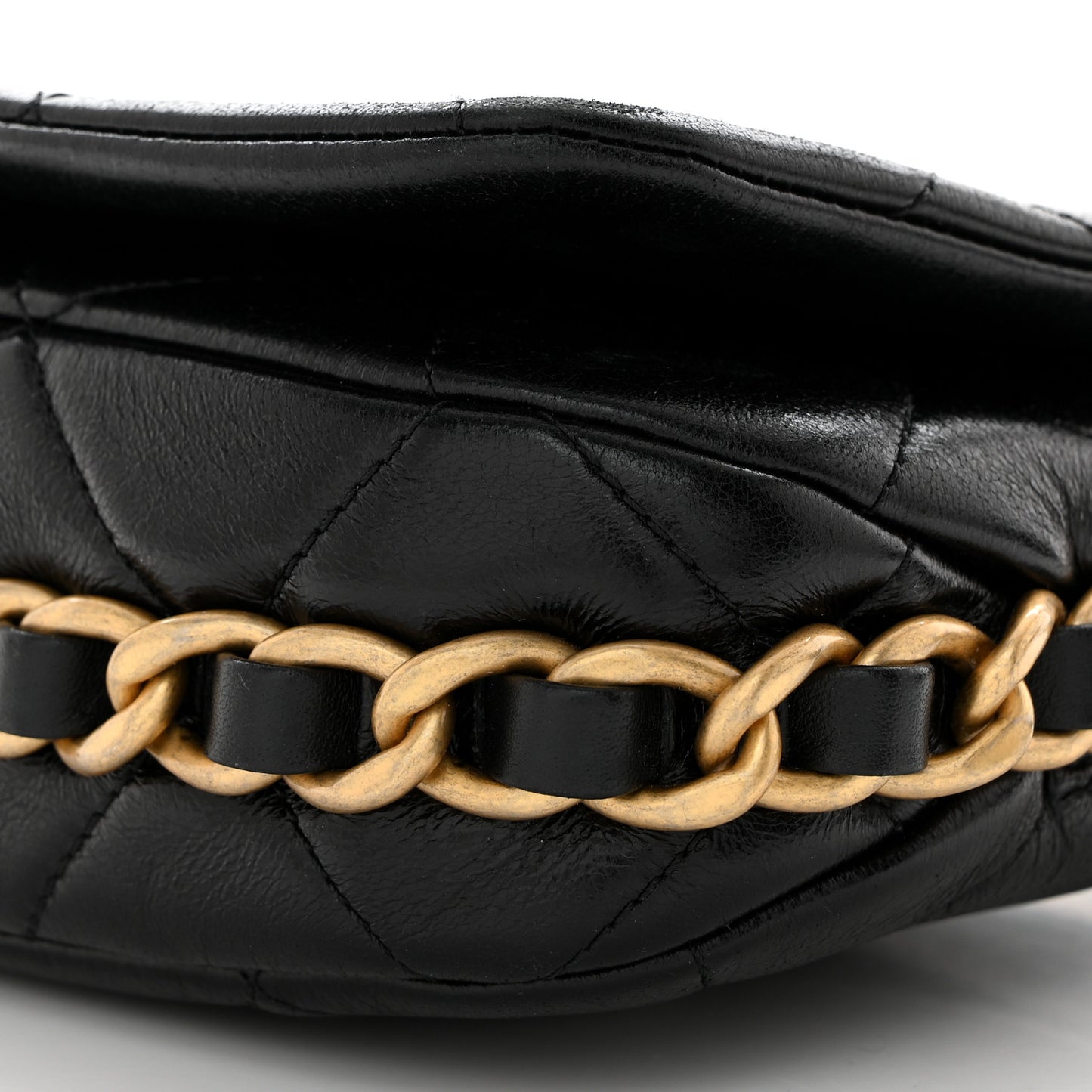 Shiny Lambskin Quilted Chain Around Flap Bag Black