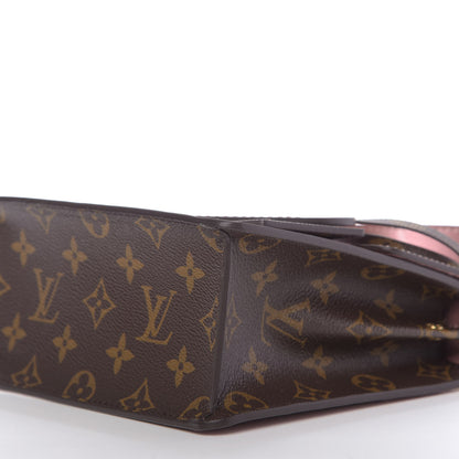 Louis Vuitton Vernis Monogram Spring Street Rose Pale Metallise 7 of 8