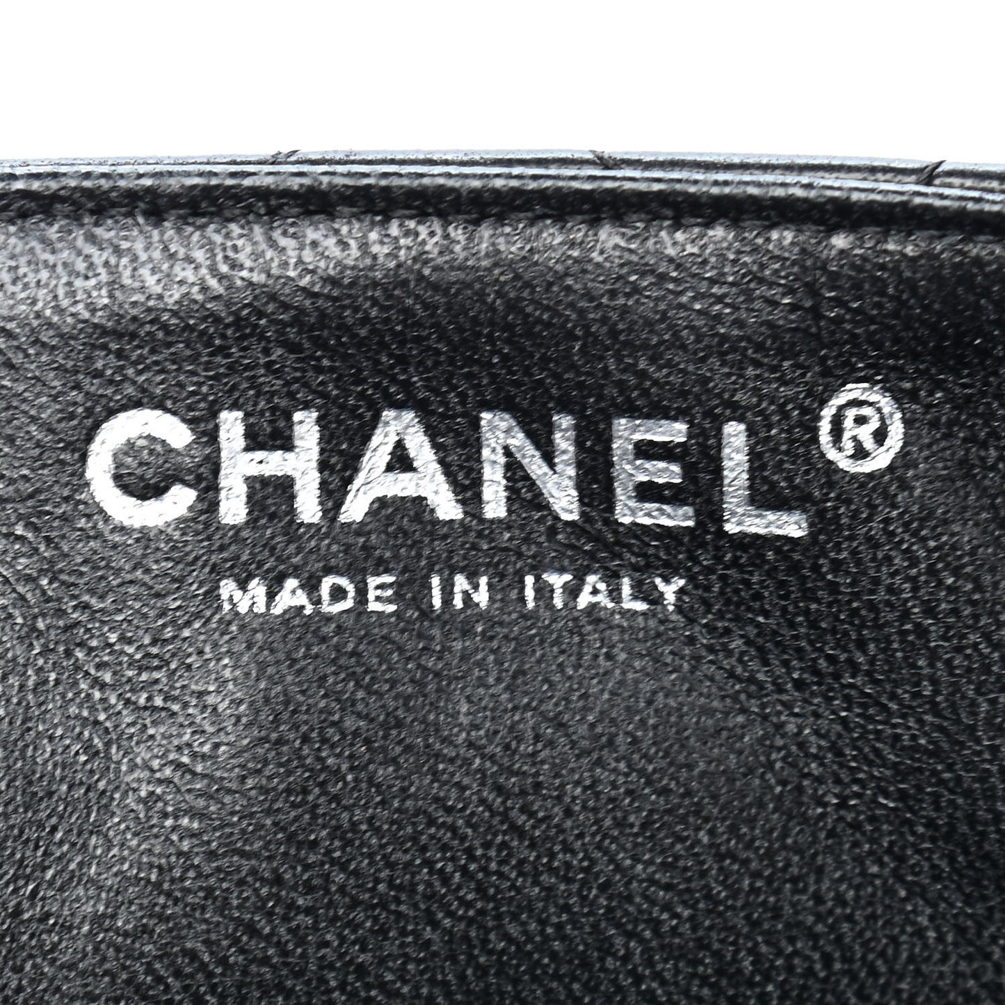 Lambskin Quilted East West Flap Black