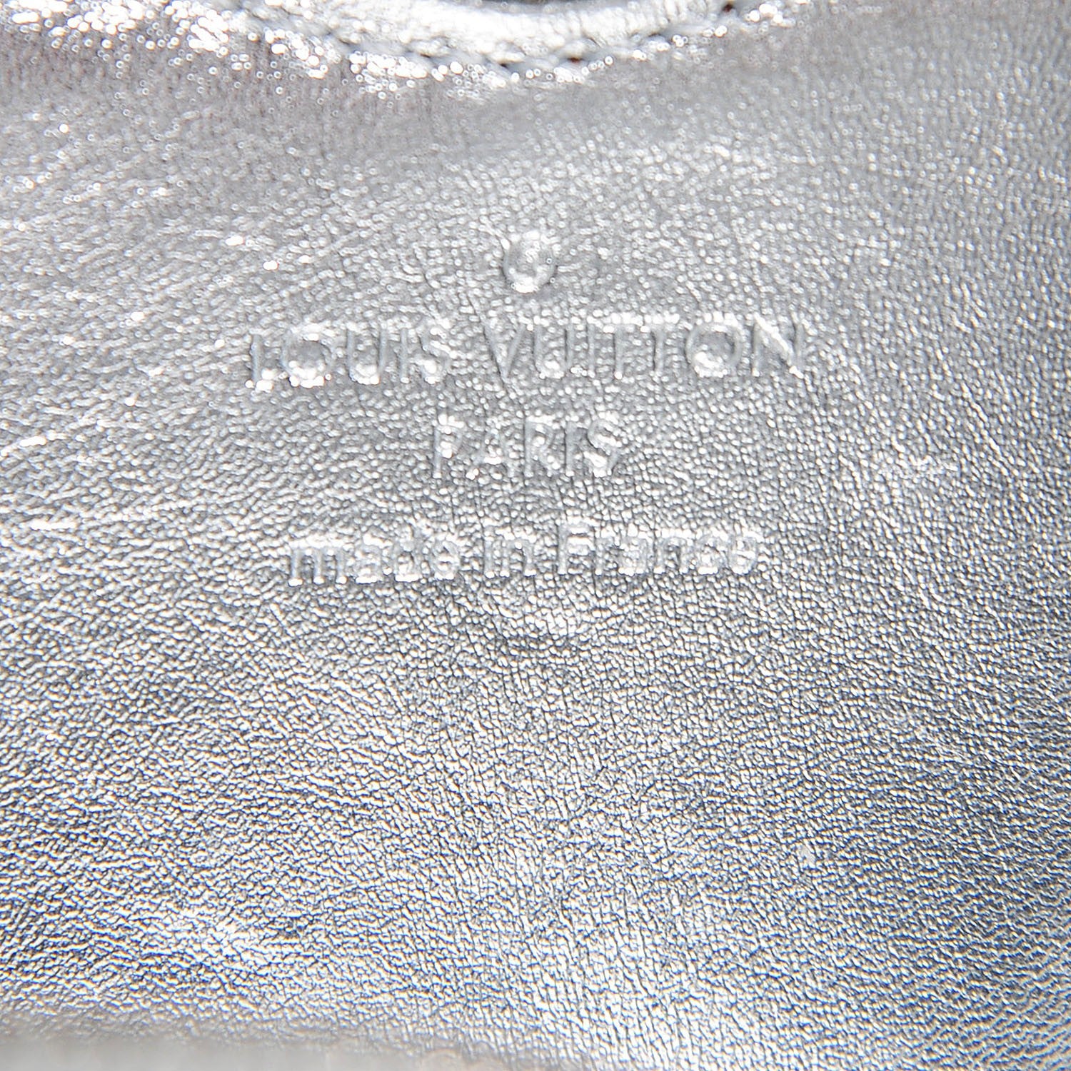Louis Vuitton Monogram Miroir Heart Coin Purse Silver 6 of 7