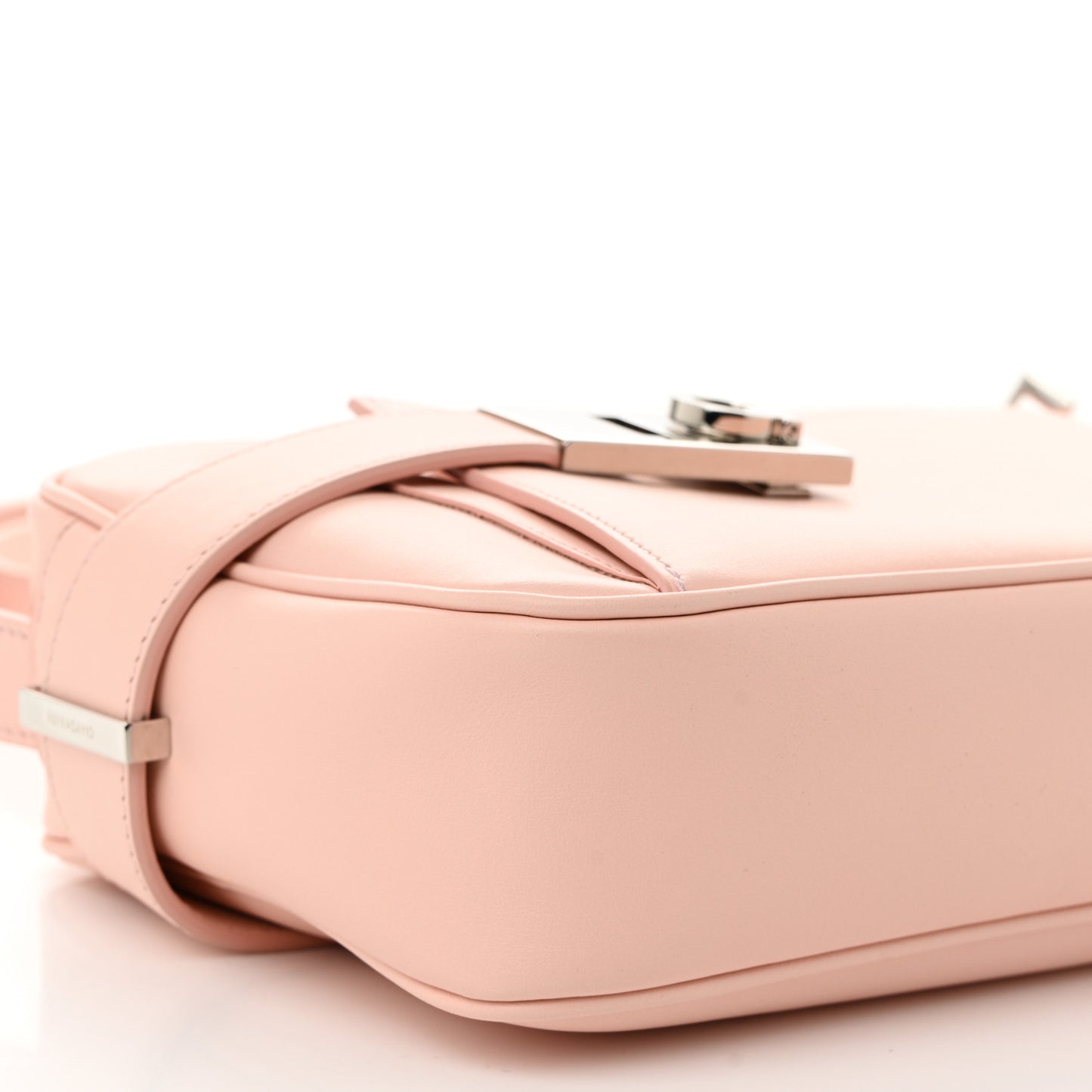 Calfskin Gancio Small Archive Camera Case Nylund Pink