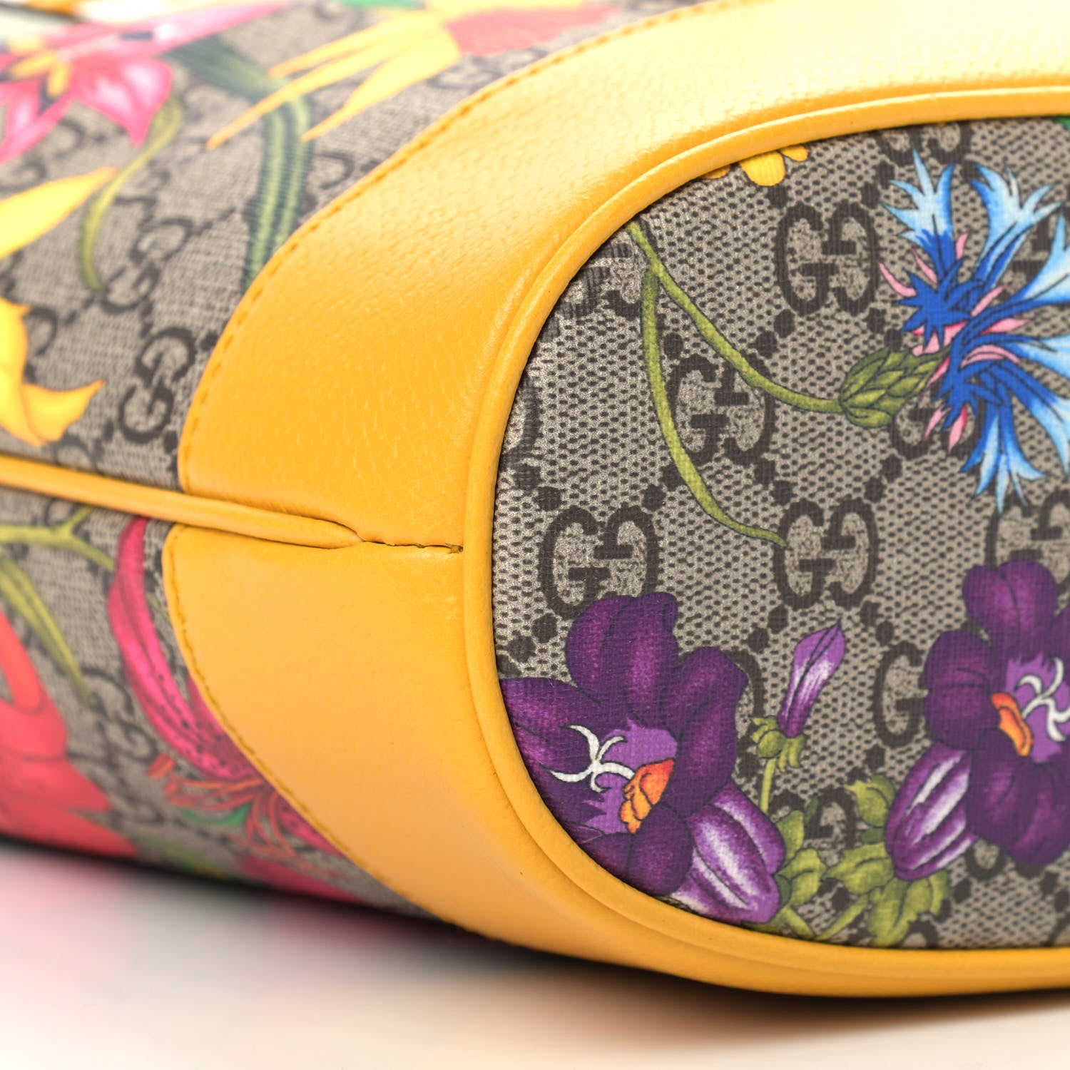 Gucci GG Supreme Monogram Flora Small Ophidia Bucket Bag Beige Multicolor Crop 8 of 9