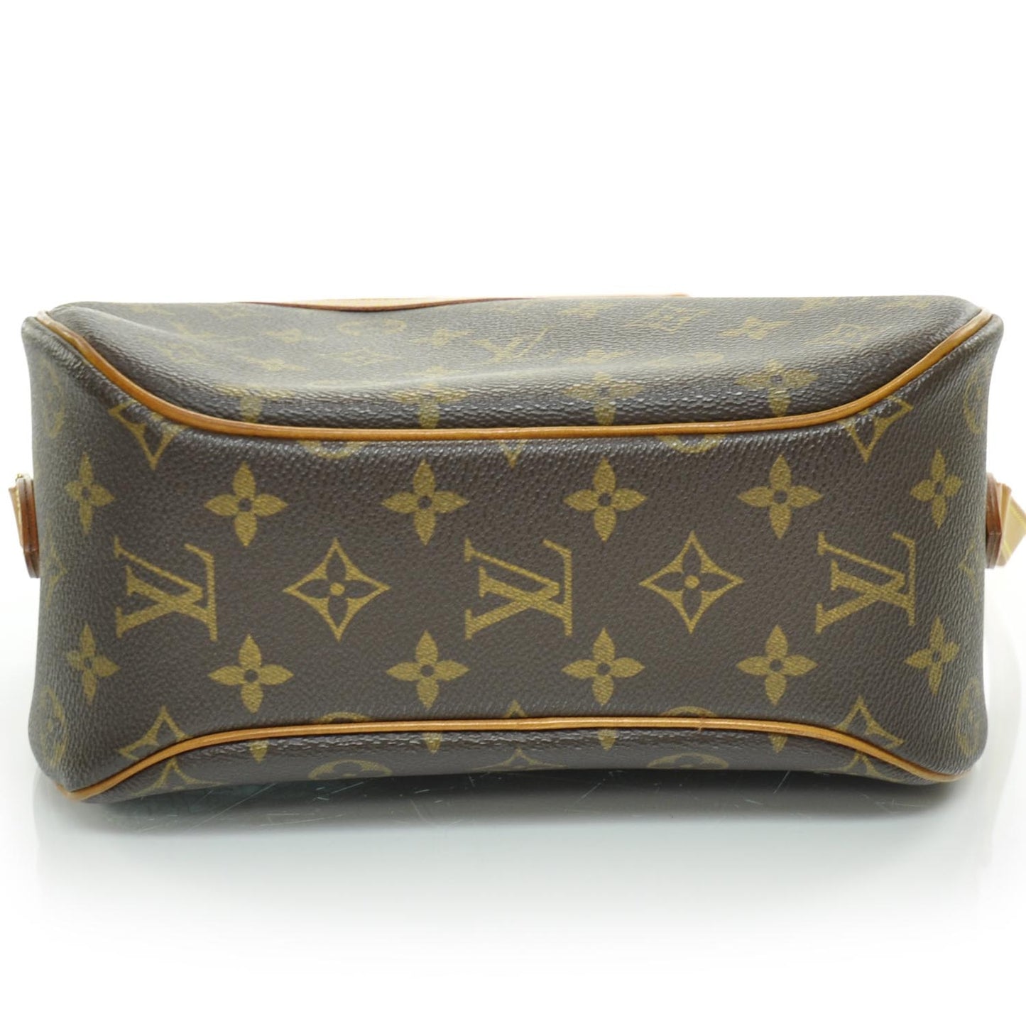 Monogram Blois