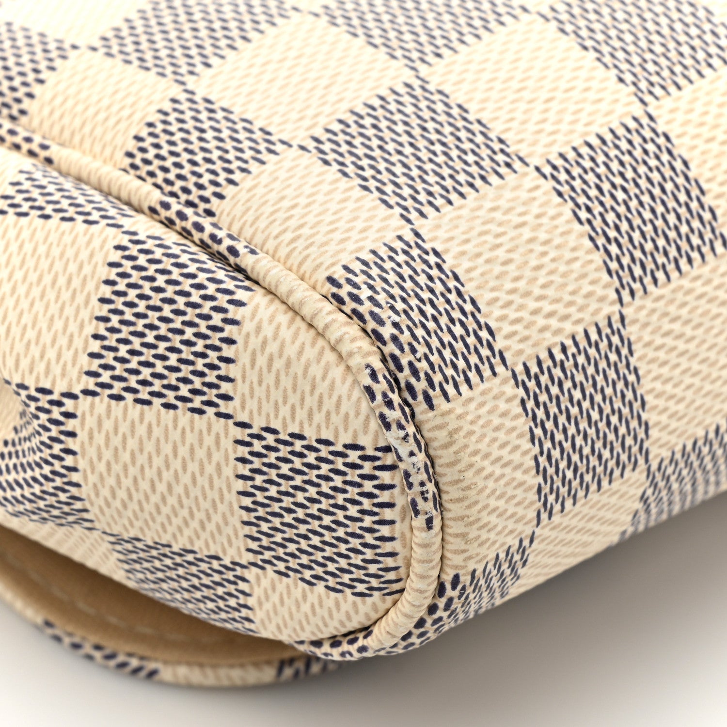 Louis Vuitton Damier Azur Favorite MM 14 of 16