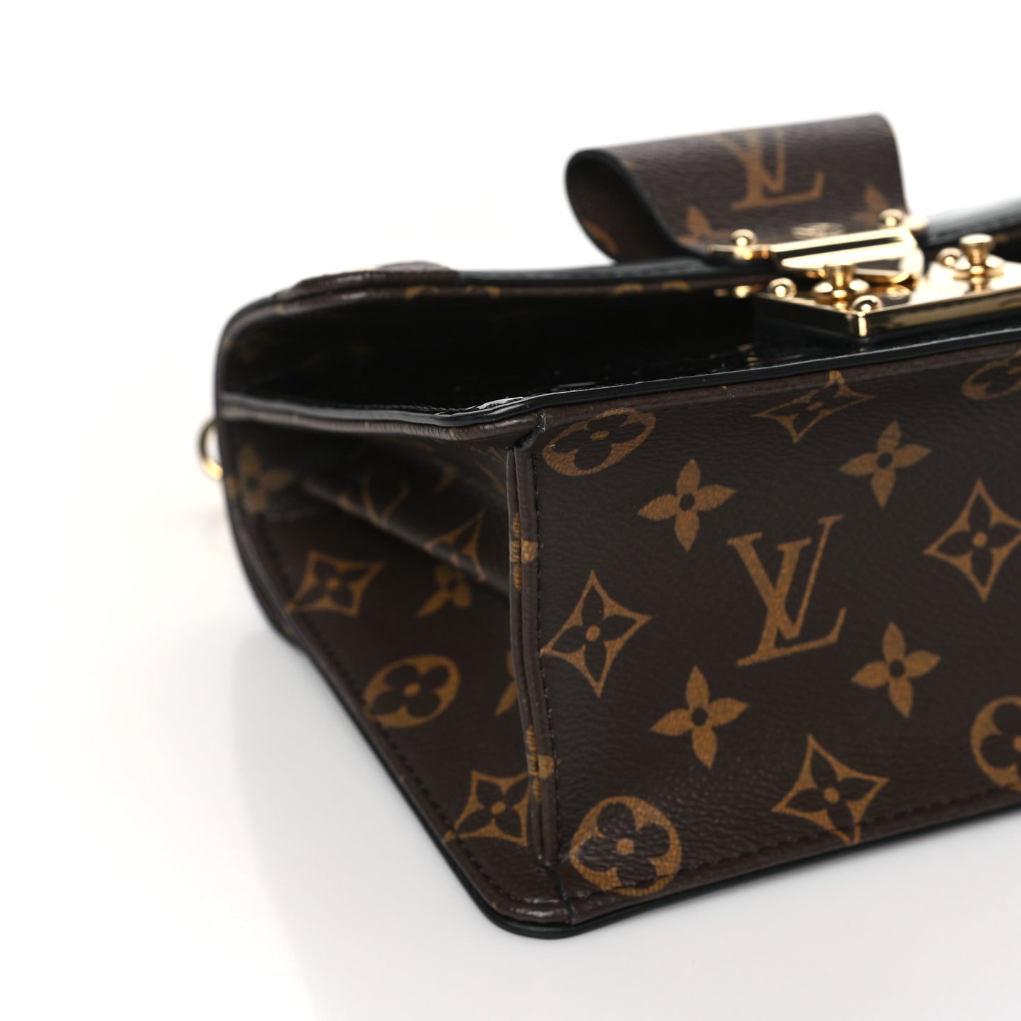 Vernis Epi Monogram Wynwood Black
