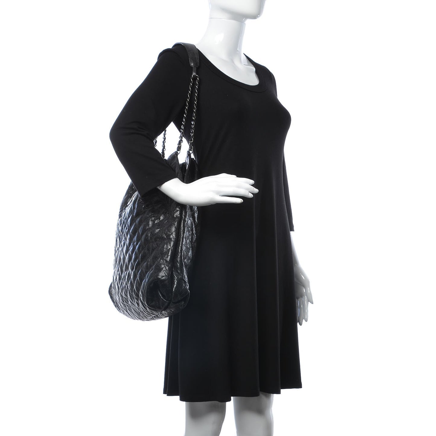 Distressed Glazed Caviar Quilted Large Elastic Tote Black