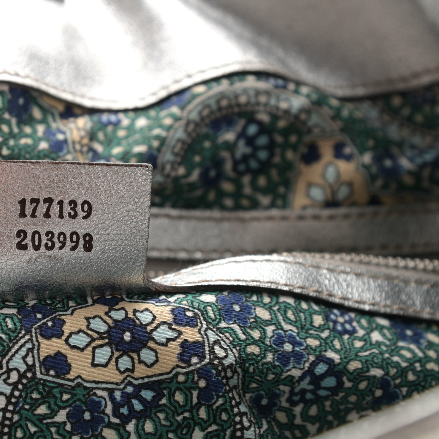 Gucci Metallic Calfskin Medium Indy Top Handle Hobo Silver 7 of 10