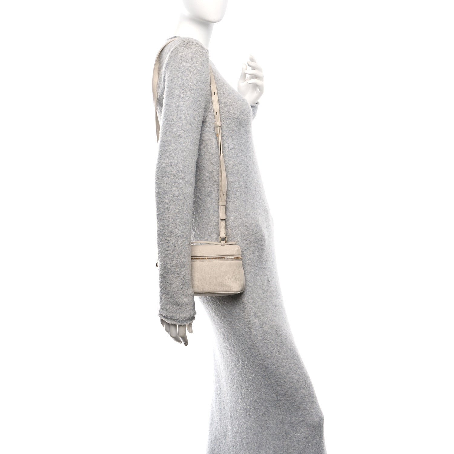 Loro Piana Grained Calfskin Extra Pocket L19 Light Travertine 2 of 9