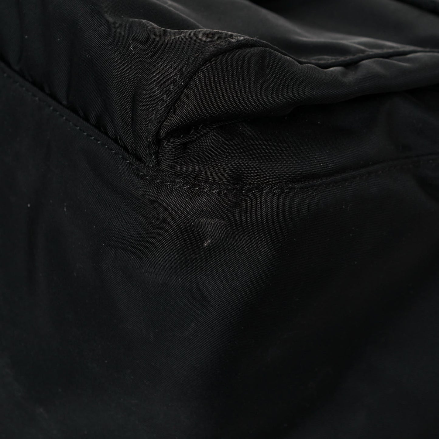 Nylon Vela Messenger Bag Black