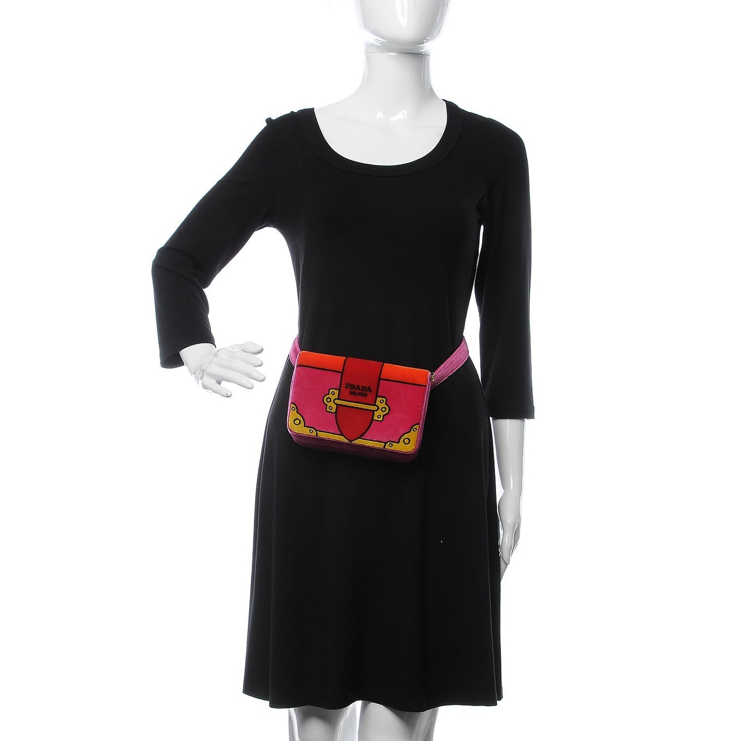 Velluto Ricamo Cahier Belt Bag Fuxia