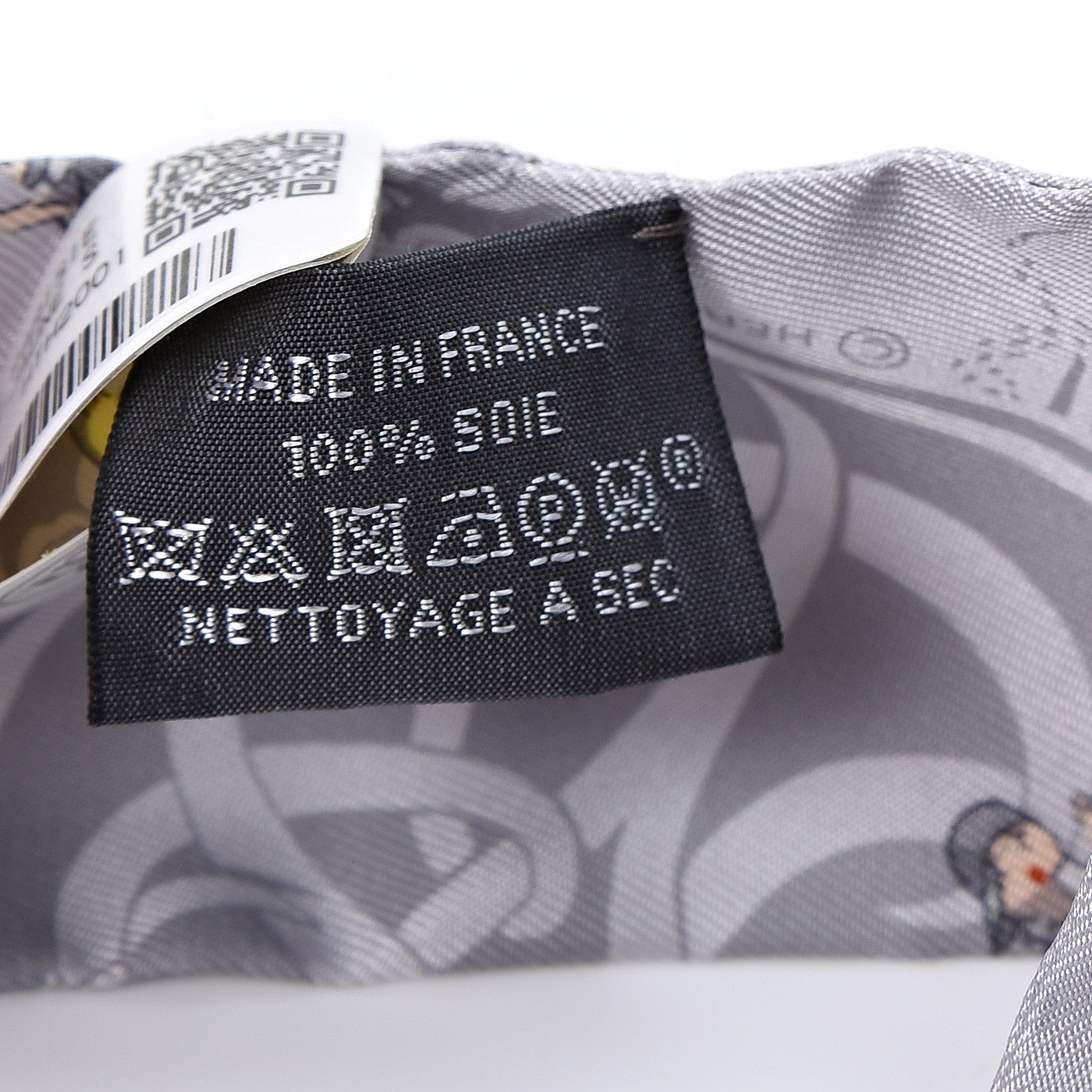 Hermes Silk Ex-Libris Les Parisie Twilly Gris Perle Jaune Soufre 3 of 4