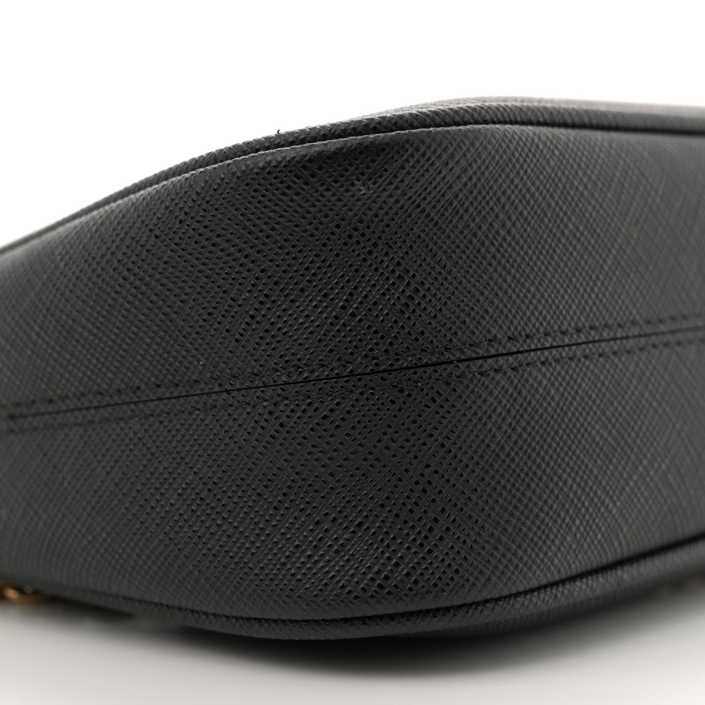 Saffiano Lux Re-Edition 2005 Shoulder Bag Black