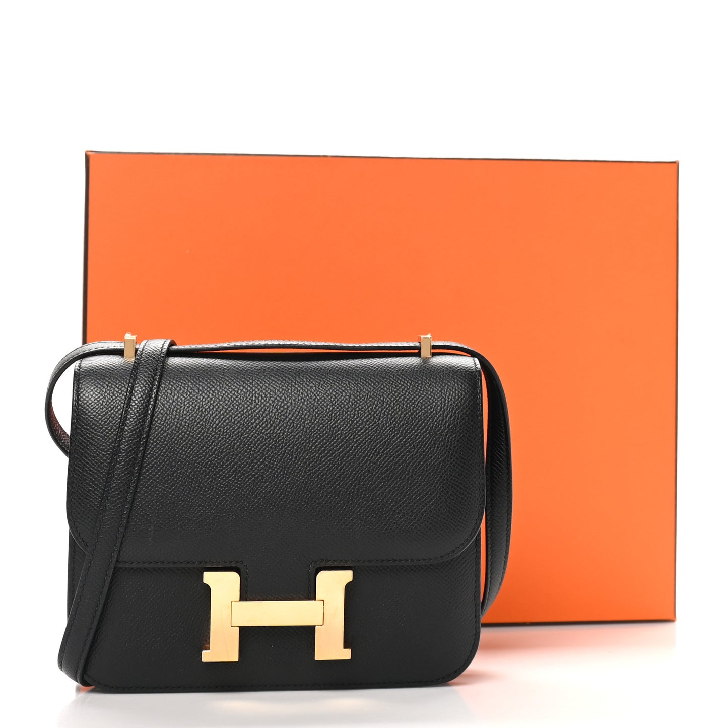 Epsom Constance 18 Black