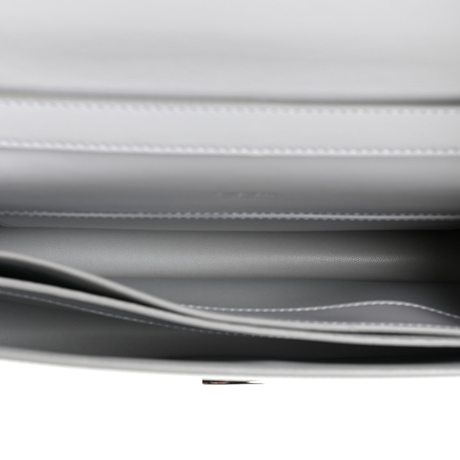 Givenchy Calfskin Medium 4G Chain Shoulder Bag Cloud Grey 6 of 12