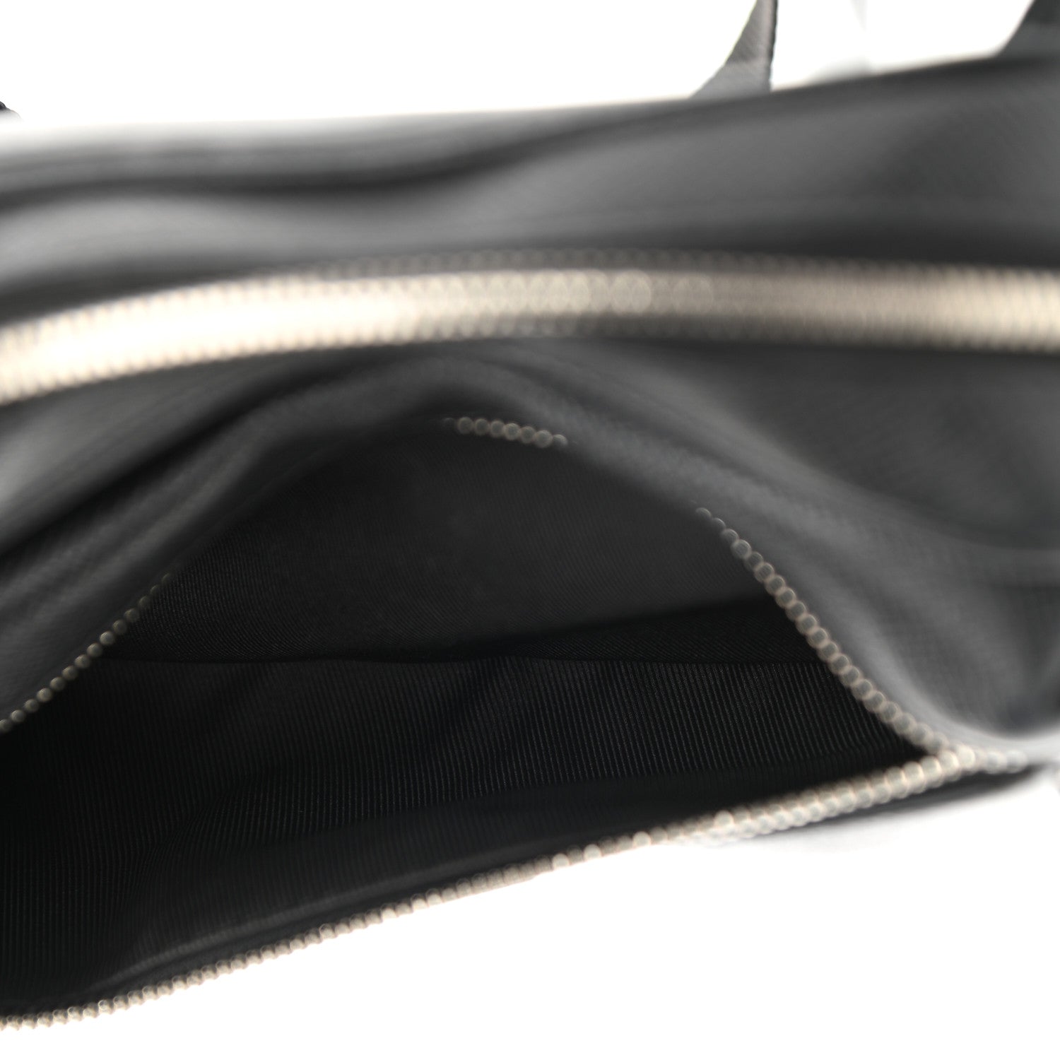 Louis Vuitton Taigarama Outdoor Bumbag Black 5 of 9
