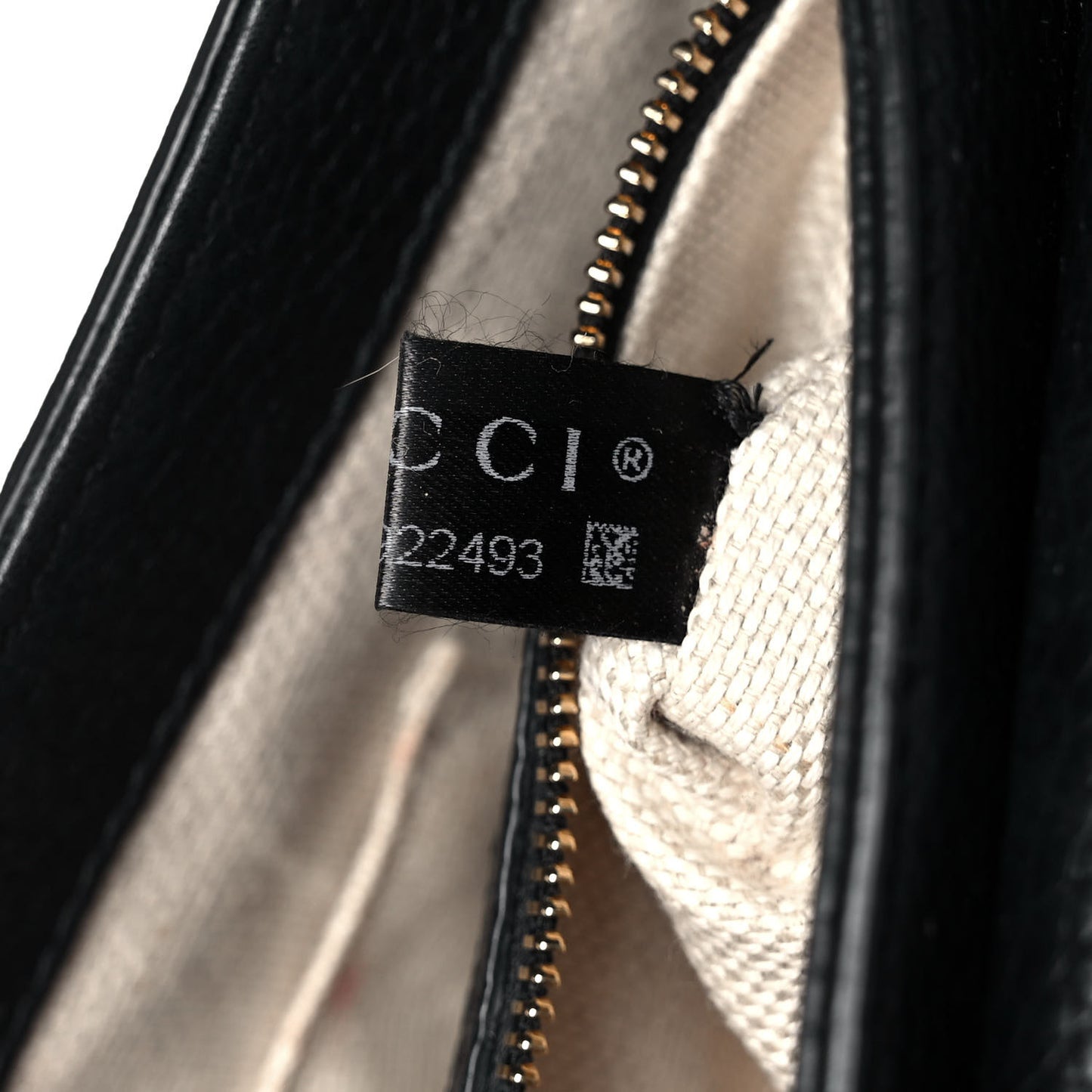 Pebbled Calfskin Medium Soho Flap Crossbody Black