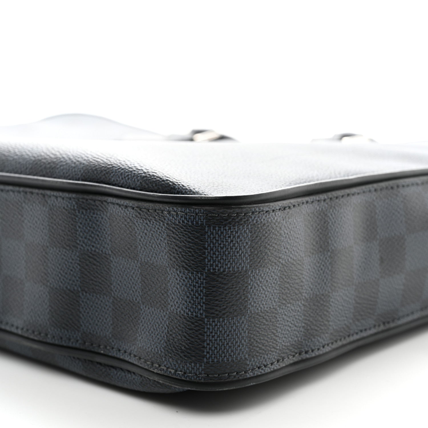 Louis Vuitton Damier Graphite Porte-Documents Jour 9 of 10