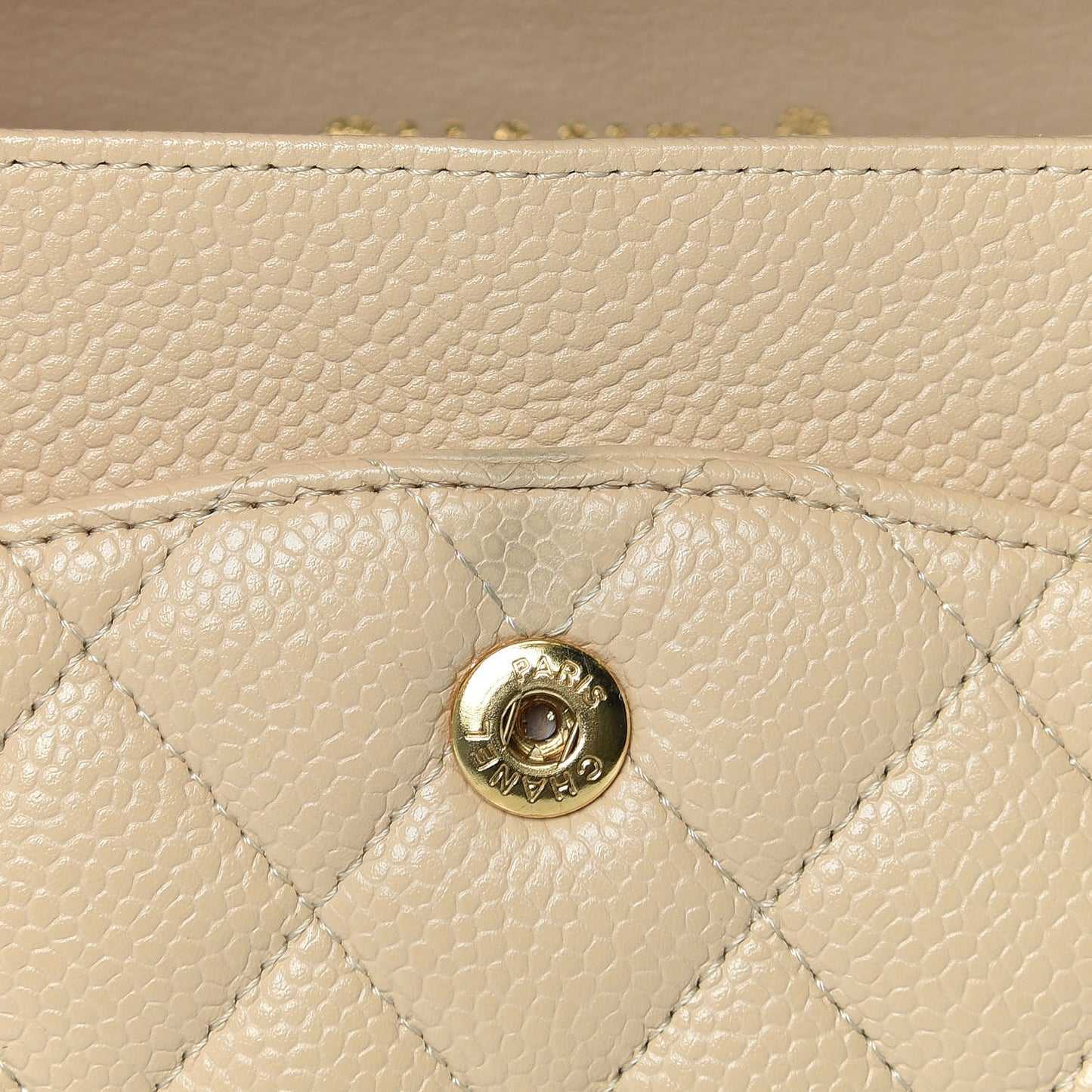 Caviar Quilted Medium Double Flap Beige Clair