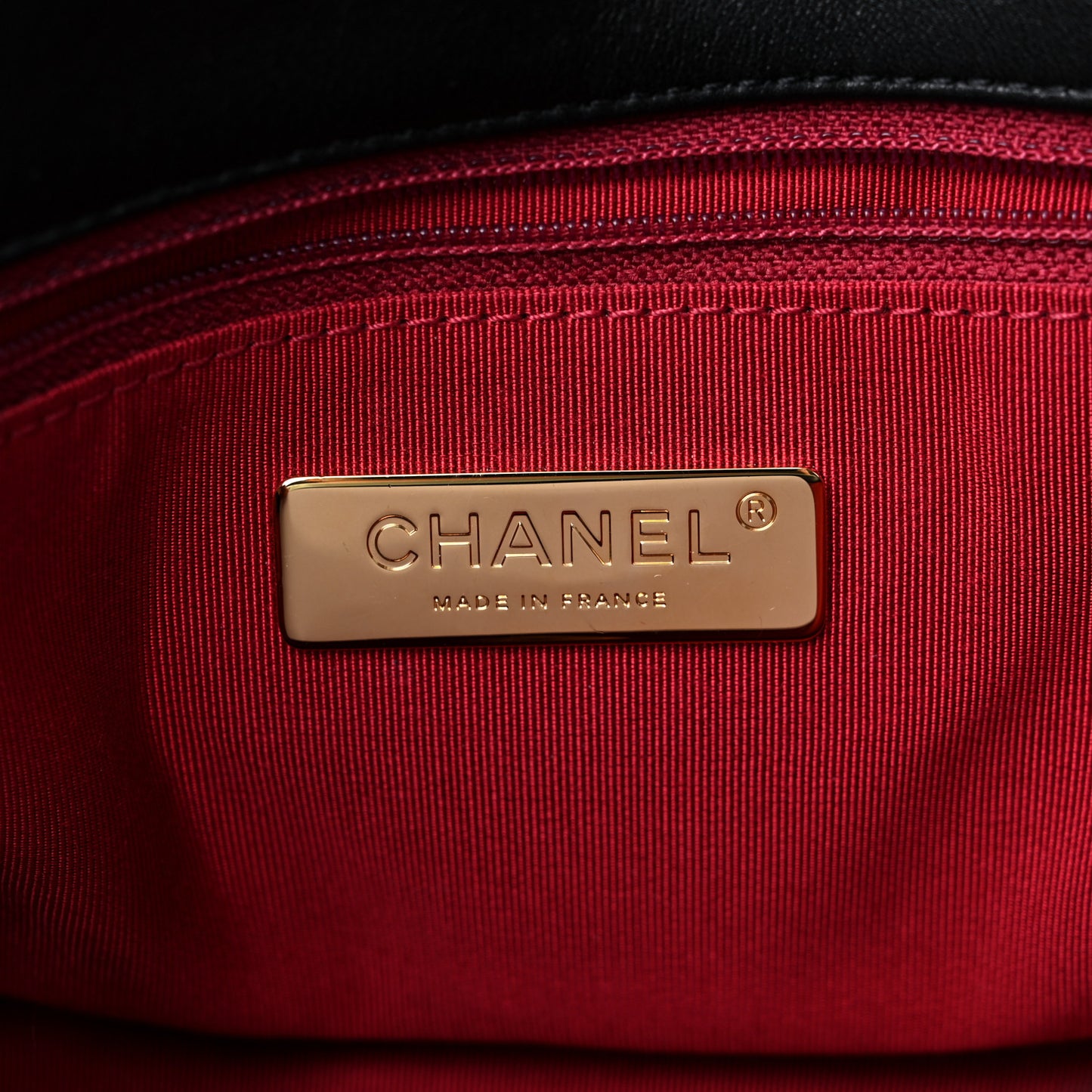 Lambskin Quilted Medium Chanel 19 Flap Black
