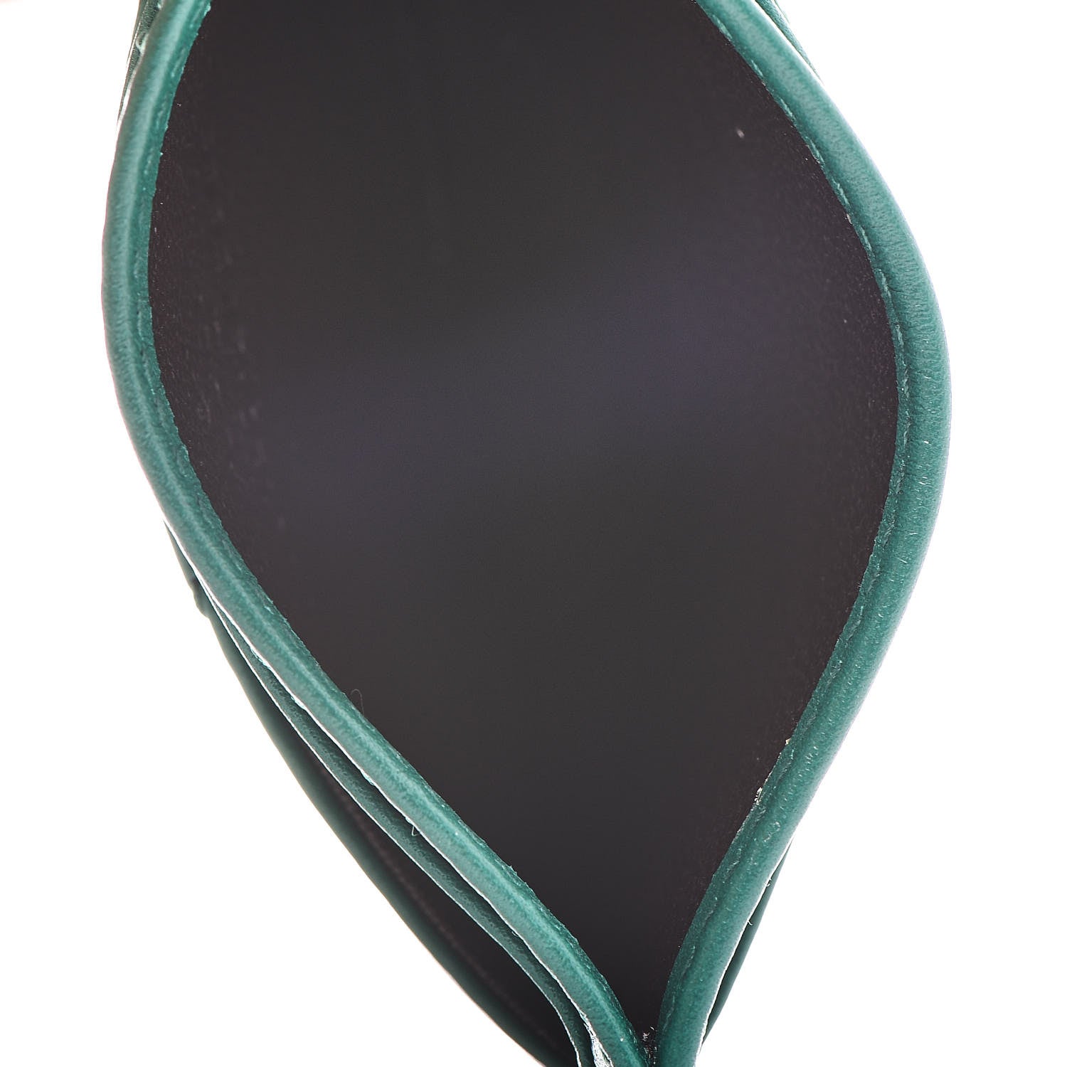 Gucci Calfskin Matelasse GG Marmont Card Holder Emerald Green 6 of 7