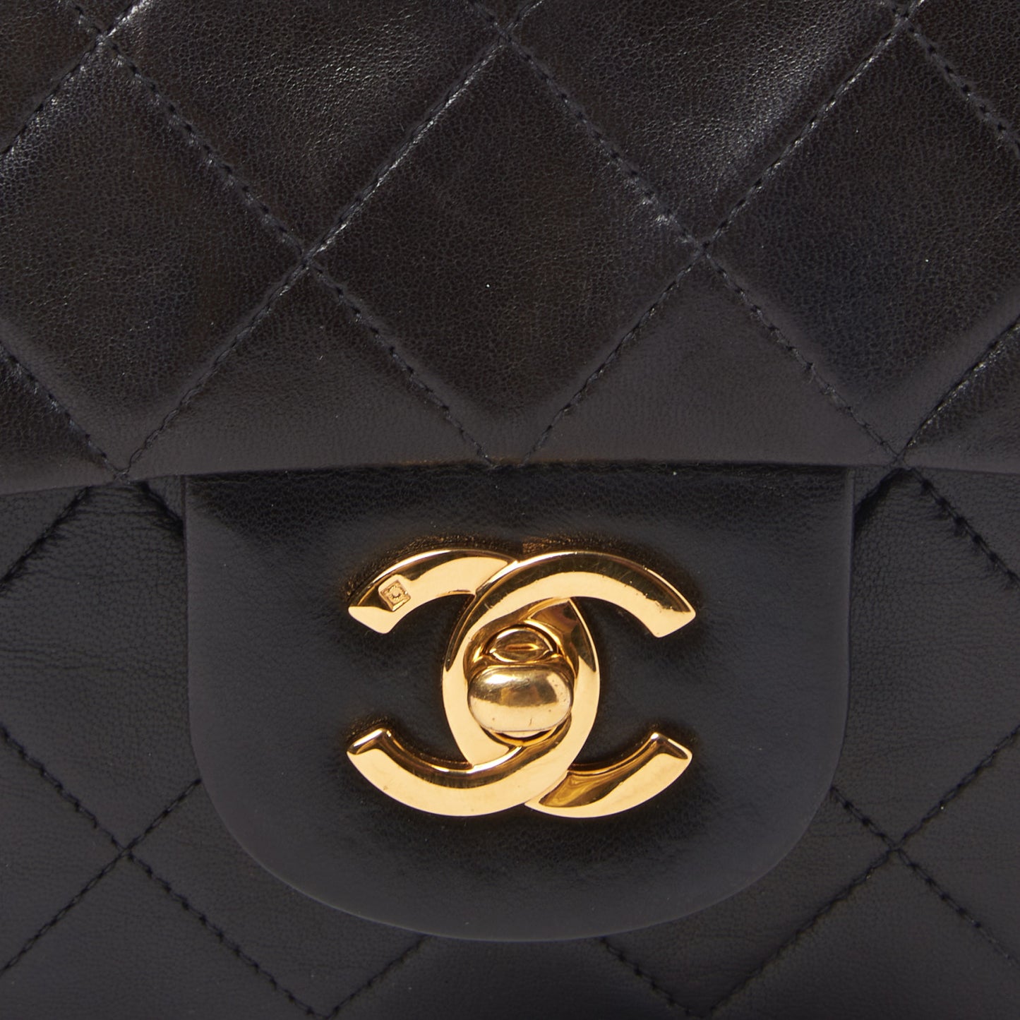 Lambskin Quilted Medium Double Flap Black