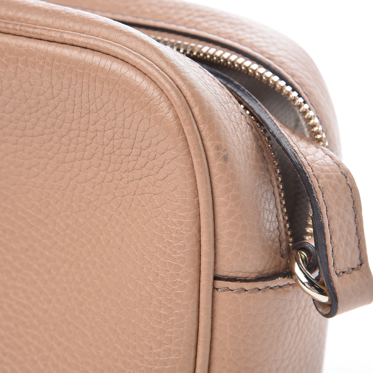 Pebbled Calfskin Small Soho Disco Bag Camelia