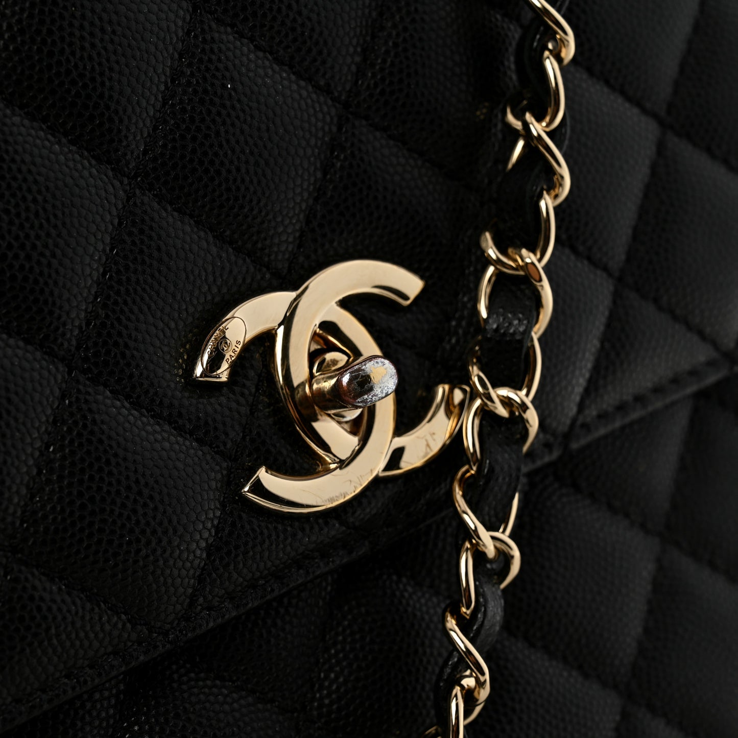 Caviar Quilted Medium Coco Handle Flap Black