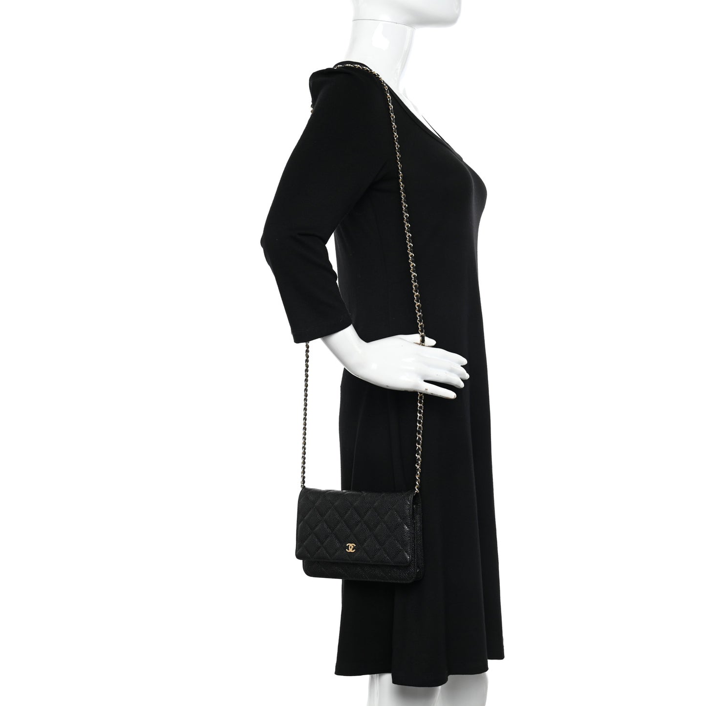 Caviar Quilted Wallet on Chain WOC Black