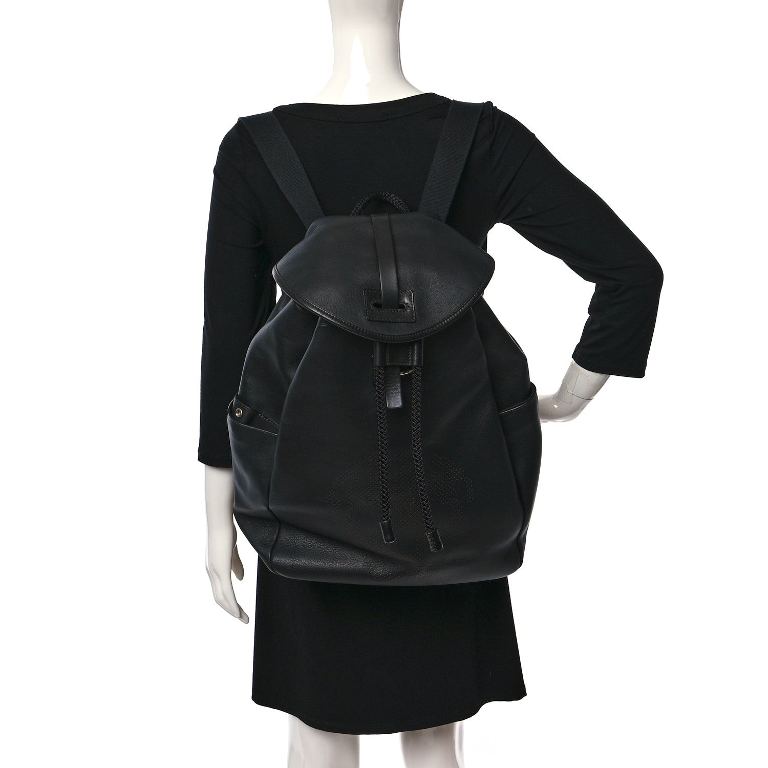 Alexander McQueen Calfskin Skull Backpack Black 2 of 8