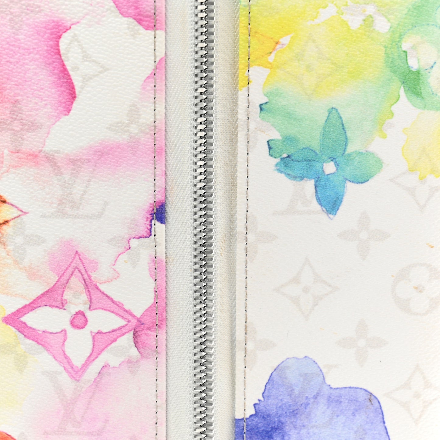 Monogram Watercolor Horizon 55 Multicolor