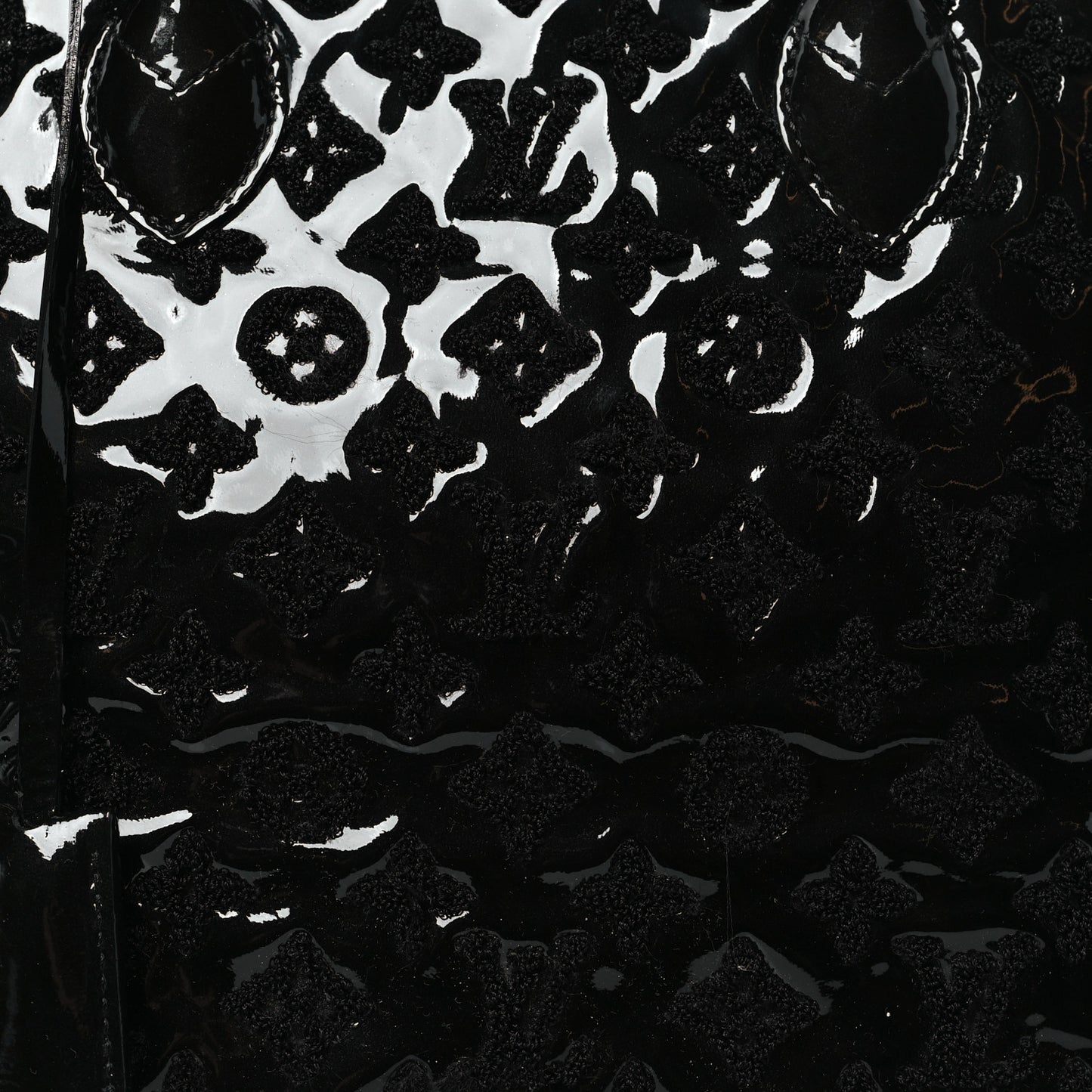 Patent Lambskin Fascination Lockit Black