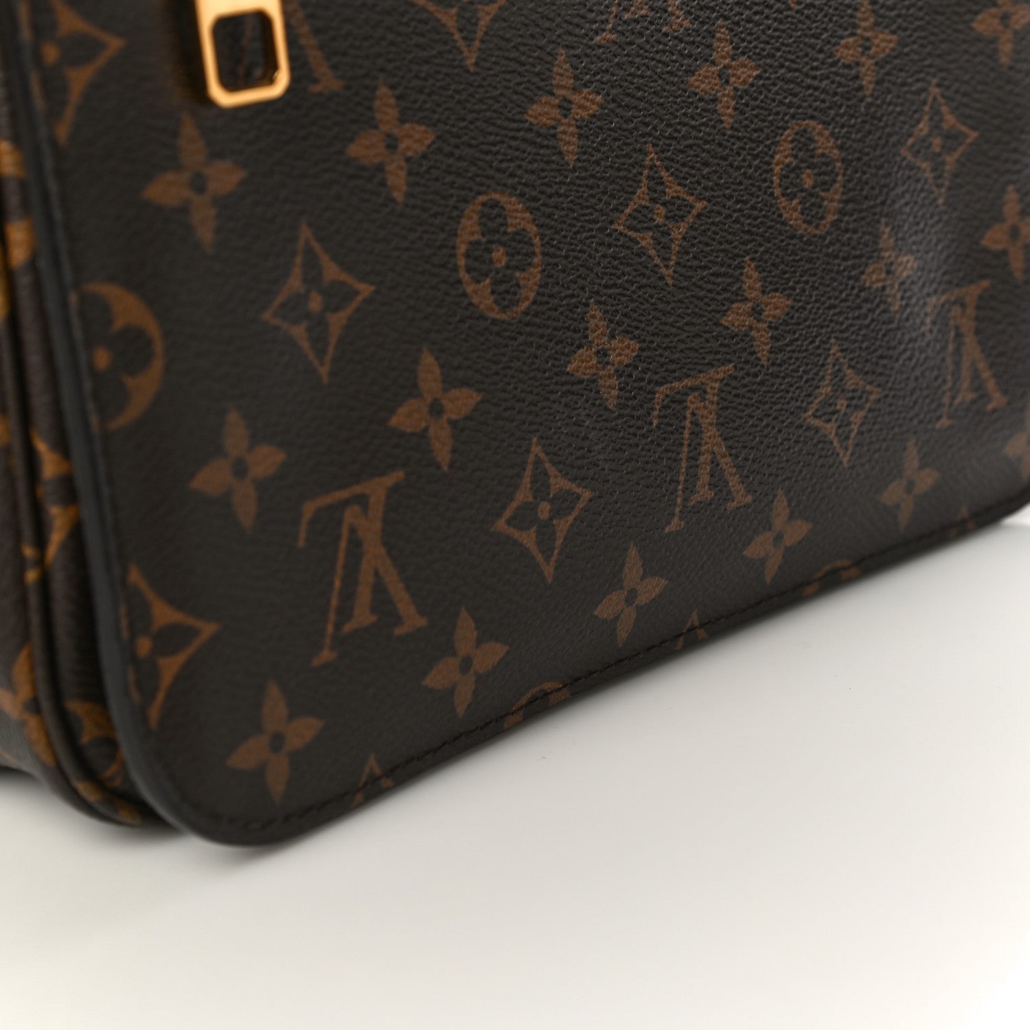 Louis Vuitton Monogram Pochette Metis 14 of 16