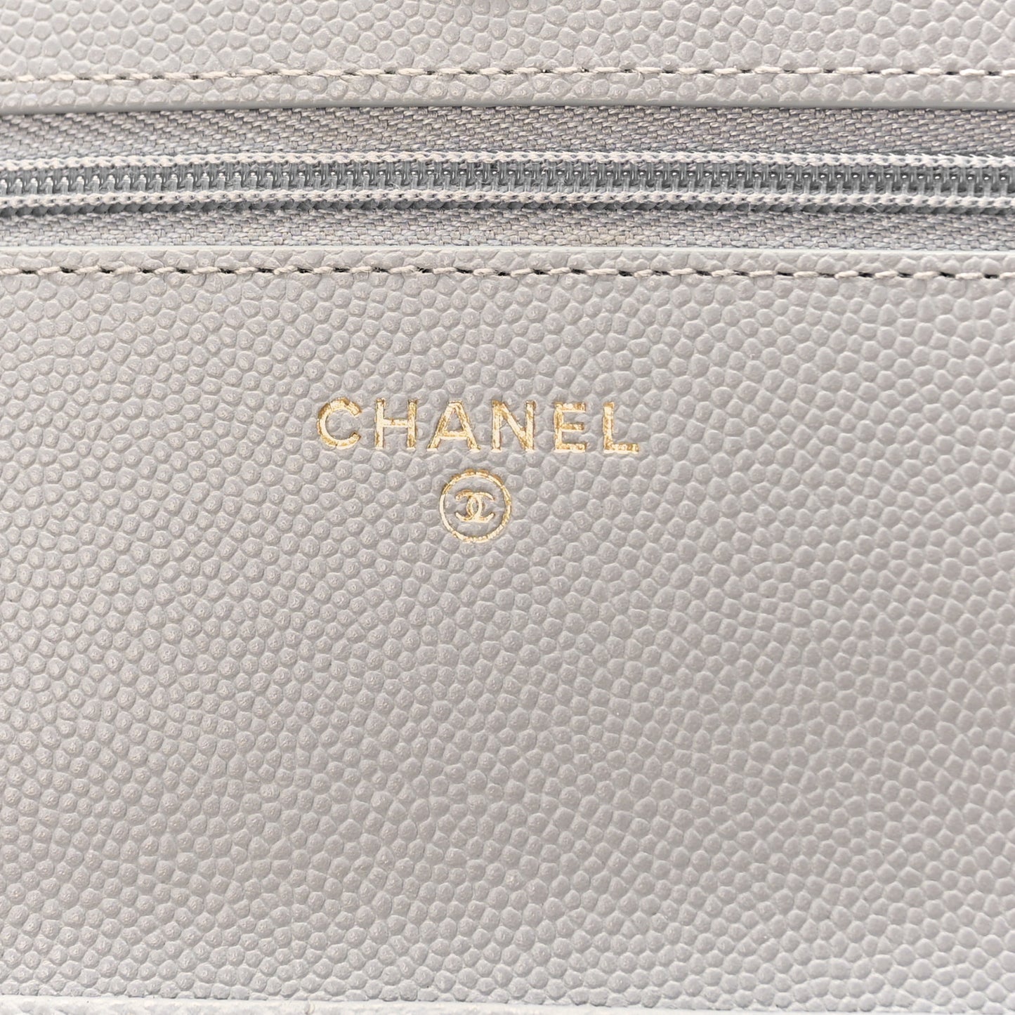 Caviar Quilted Textured CC Wallet on Chain WOC Grey