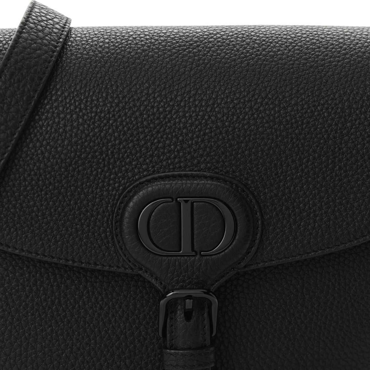 Grained Calfskin Medium Bobby Flap Black