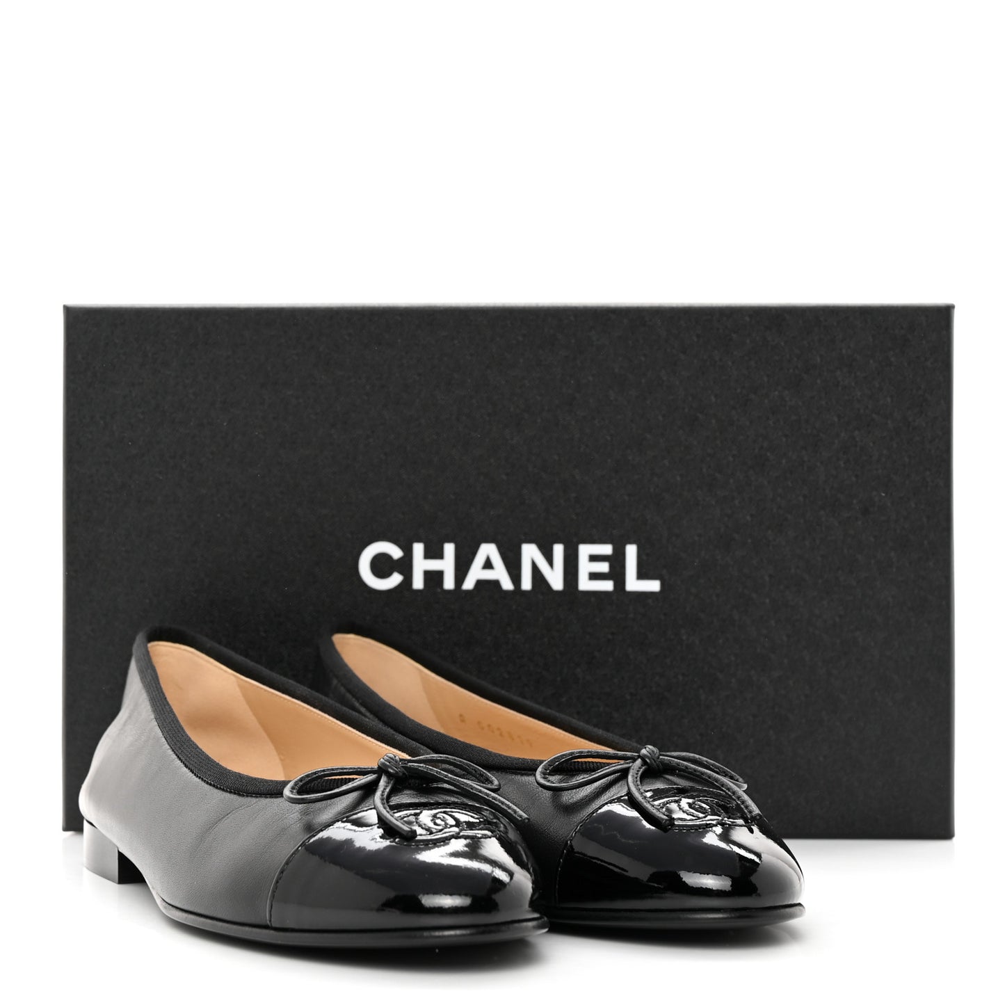 Lambskin Patent CC Cap Toe Ballerina Flats 37.5 Black
