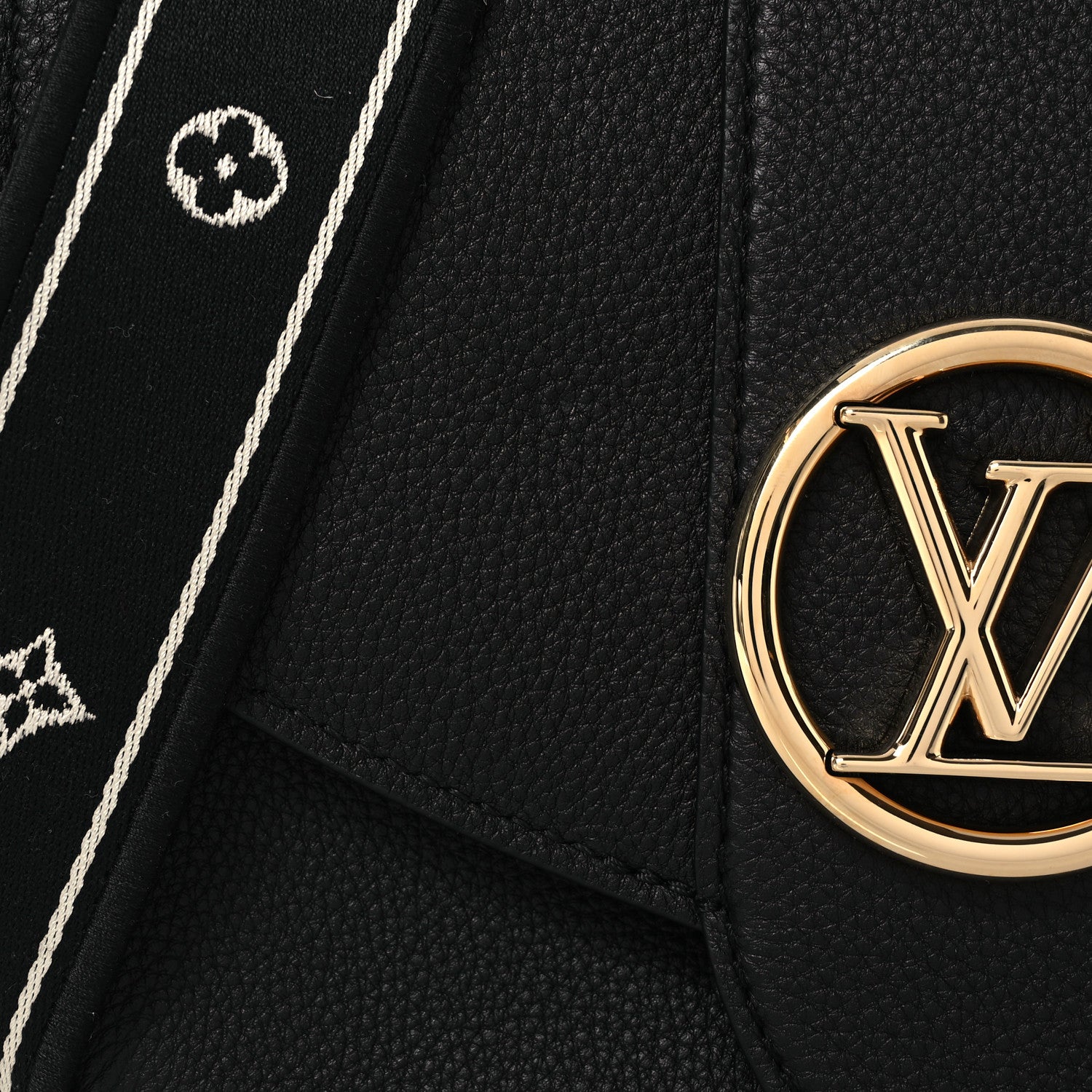 Louis Vuitton Grained Calfskin LV Pont 9 Soft PM Black 7 of 10