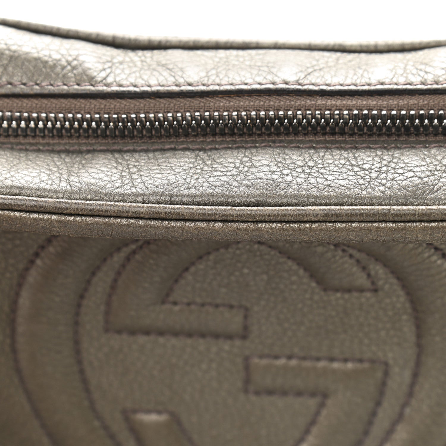 Gucci Metallic Pebbled Calfskin Small Soho Disco Bag Sasso 19 of 20