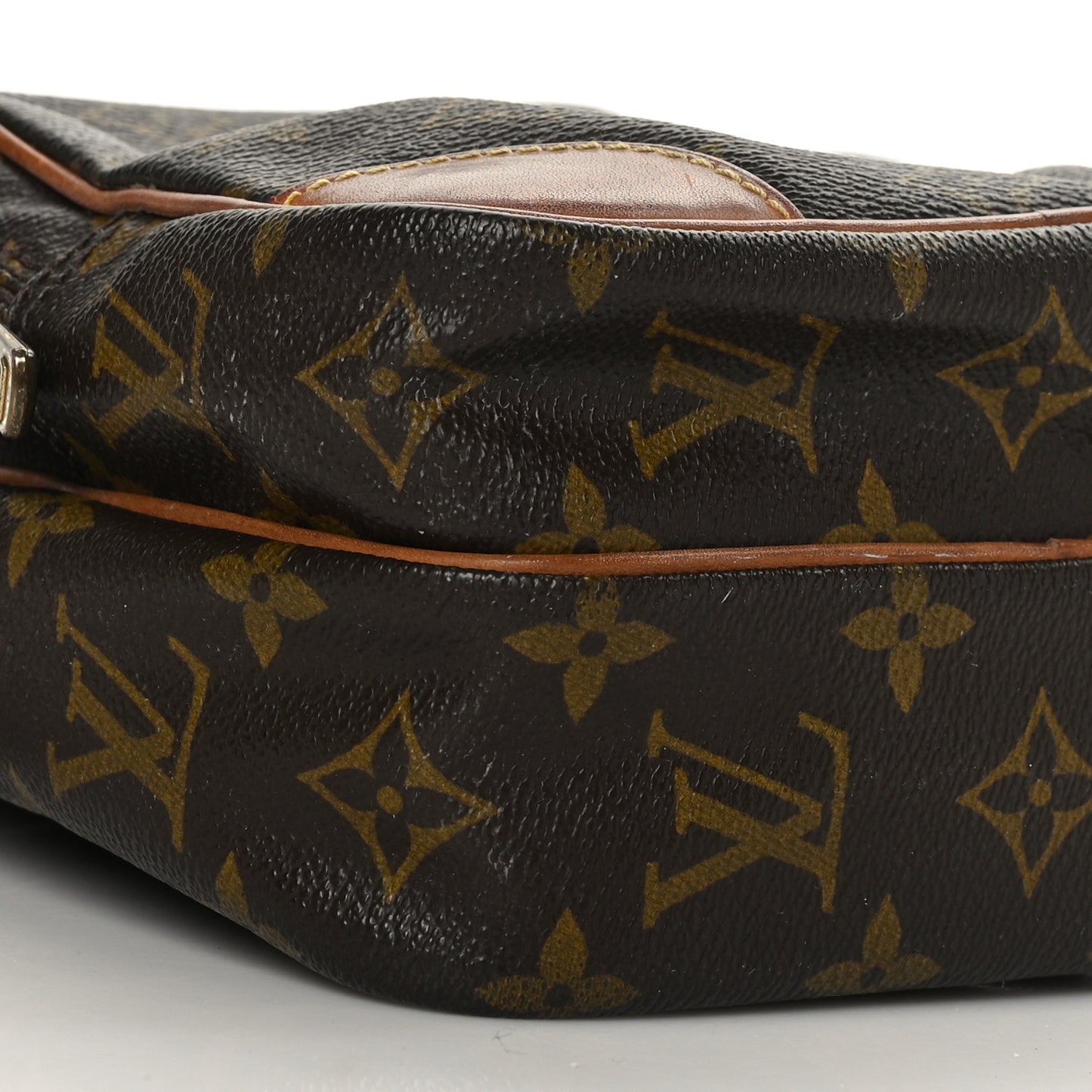 Monogram Amazone